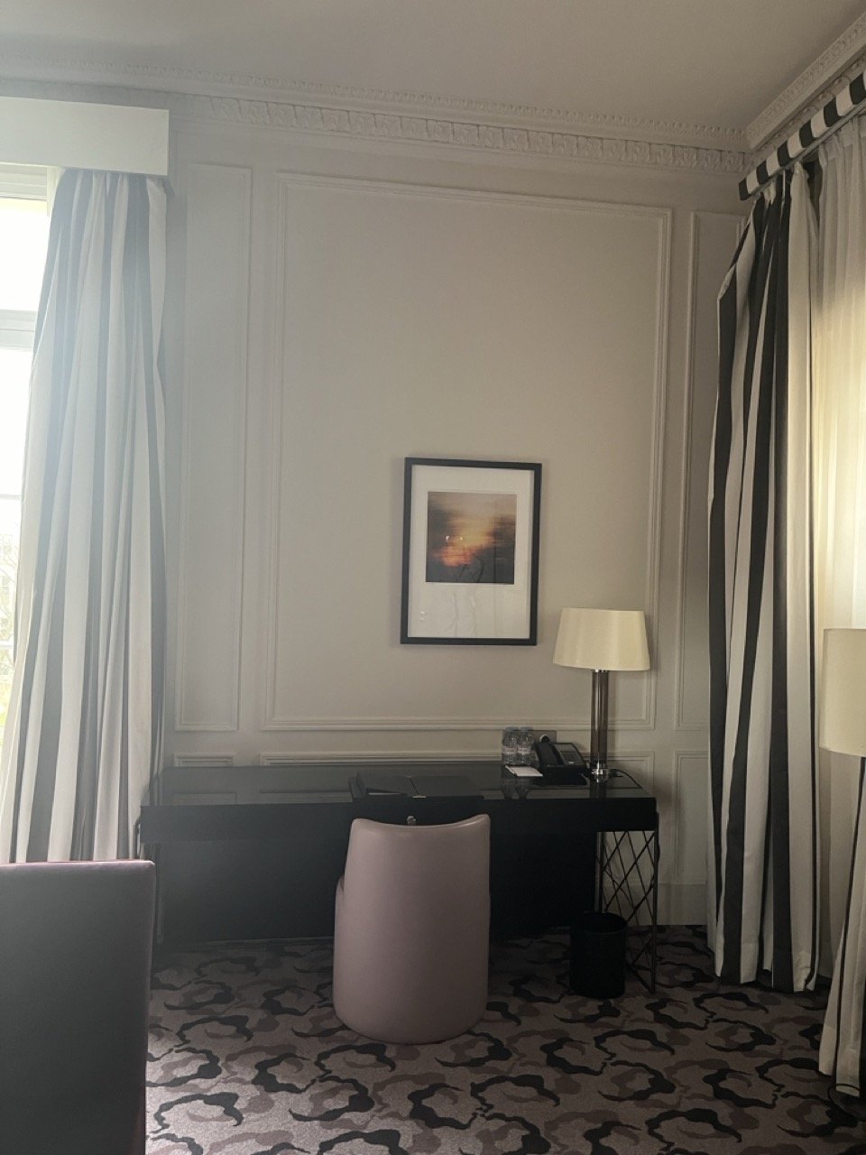 ڻʹ԰ŷʽƵ Waldorf Astoria Versailles-Trianon Place