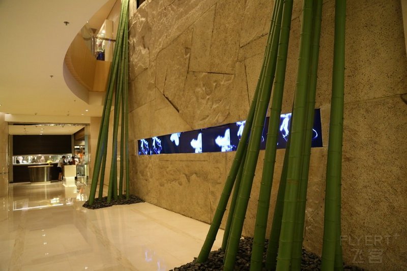 Beijing--JW Marriott Beijing Lobby  (8).JPG