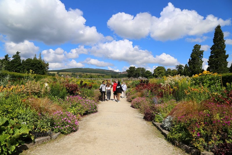 Enniskerry--Powerscourt Garden (33).JPG