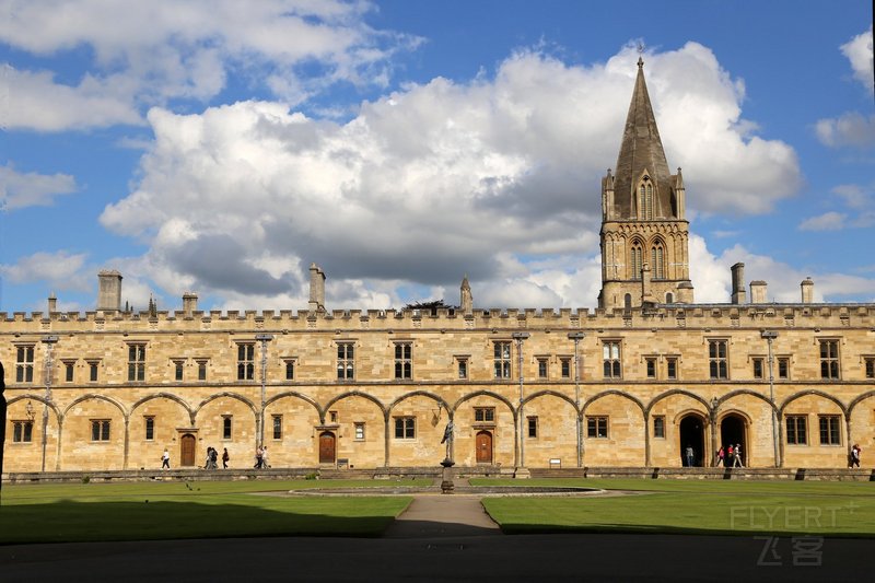 Oxford--Christ Church College (39).JPG