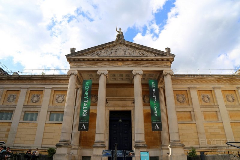 Oxford--Museum of Ashmolean Exterior.JPG