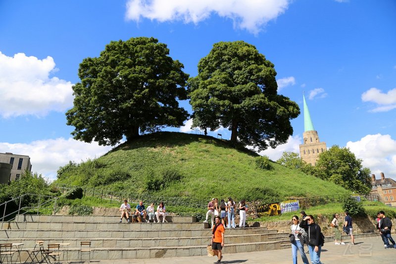 Oxford--Oxford Castle (1).JPG