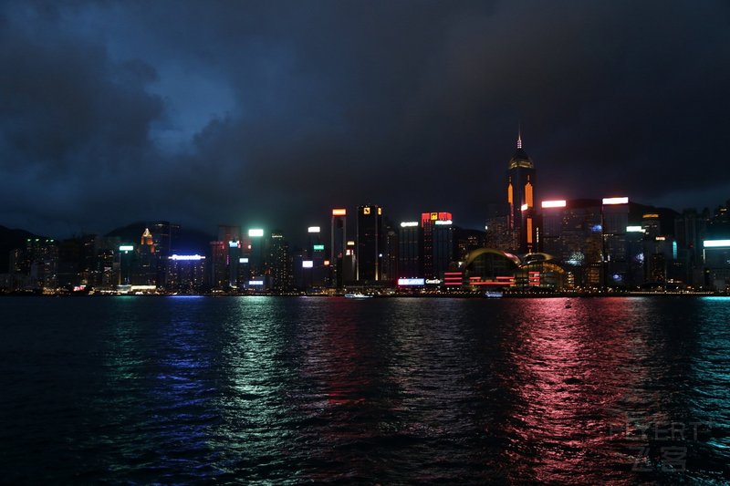 Hong Kong at Night (15).JPG