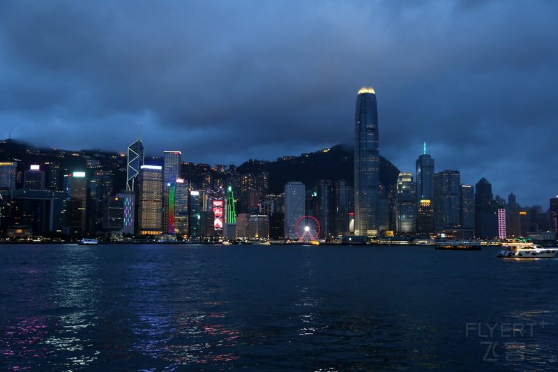 Hong Kong at Night (6).JPG