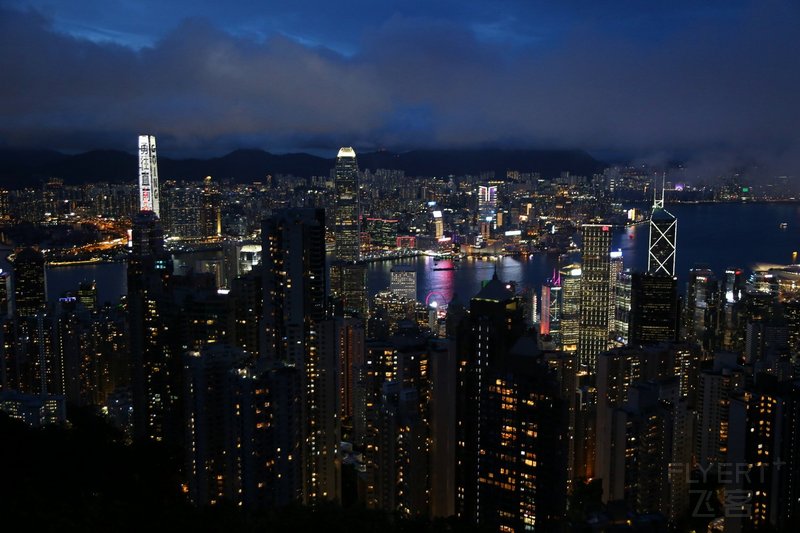 Hong Kong--Overview from Taipin Mountain (42).JPG