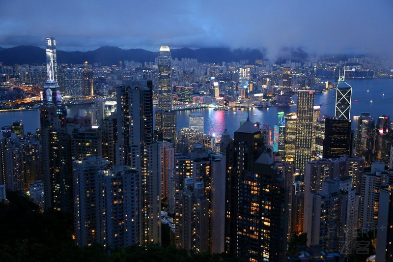 Hong Kong--Overview from Taipin Mountain (29).JPG