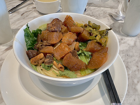【海景出色 | 软硬皆优】记厦门百琪万怡酒店行政城景套及推荐房型概述