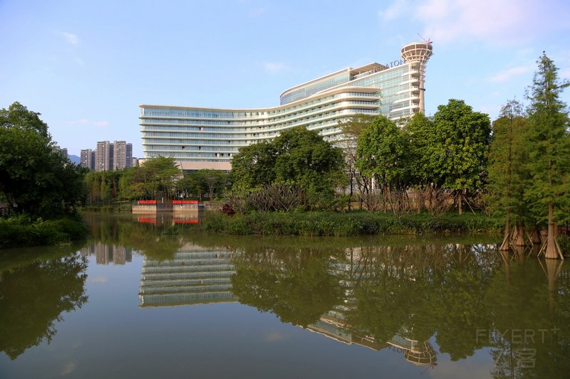 Zhaoqing--Sheraton Zhaoqing Hotel Exterior (8).JPG