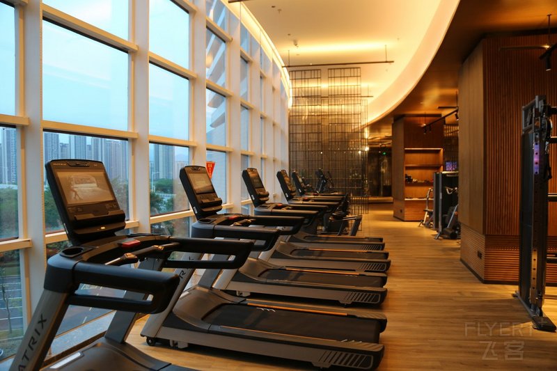 Zhaoqing--Sheraton Zhaoqing Hotel Fitness Center (4).JPG