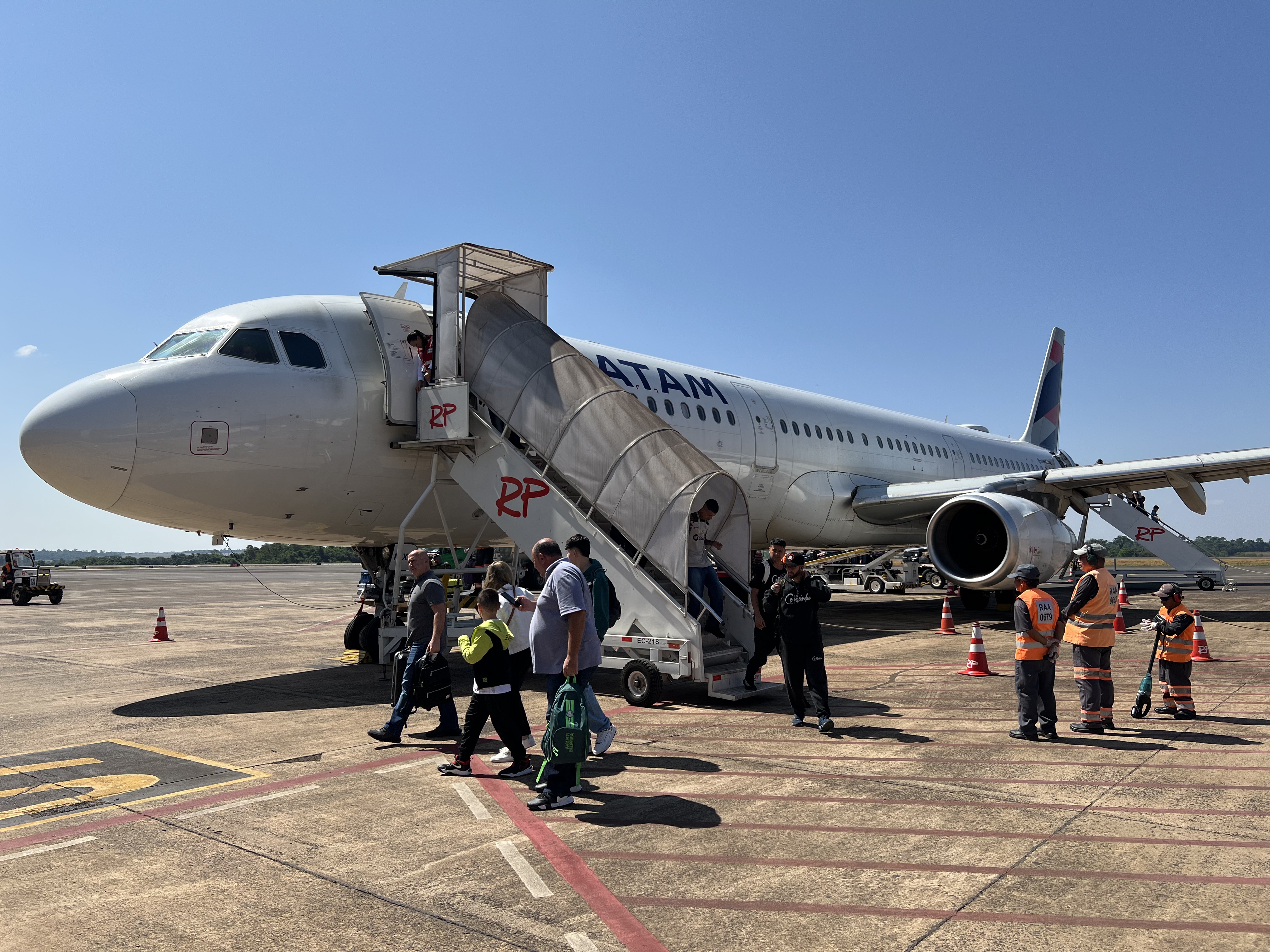 ȥٲ | LATAM LA3202ʥGRU-IGUA321ò