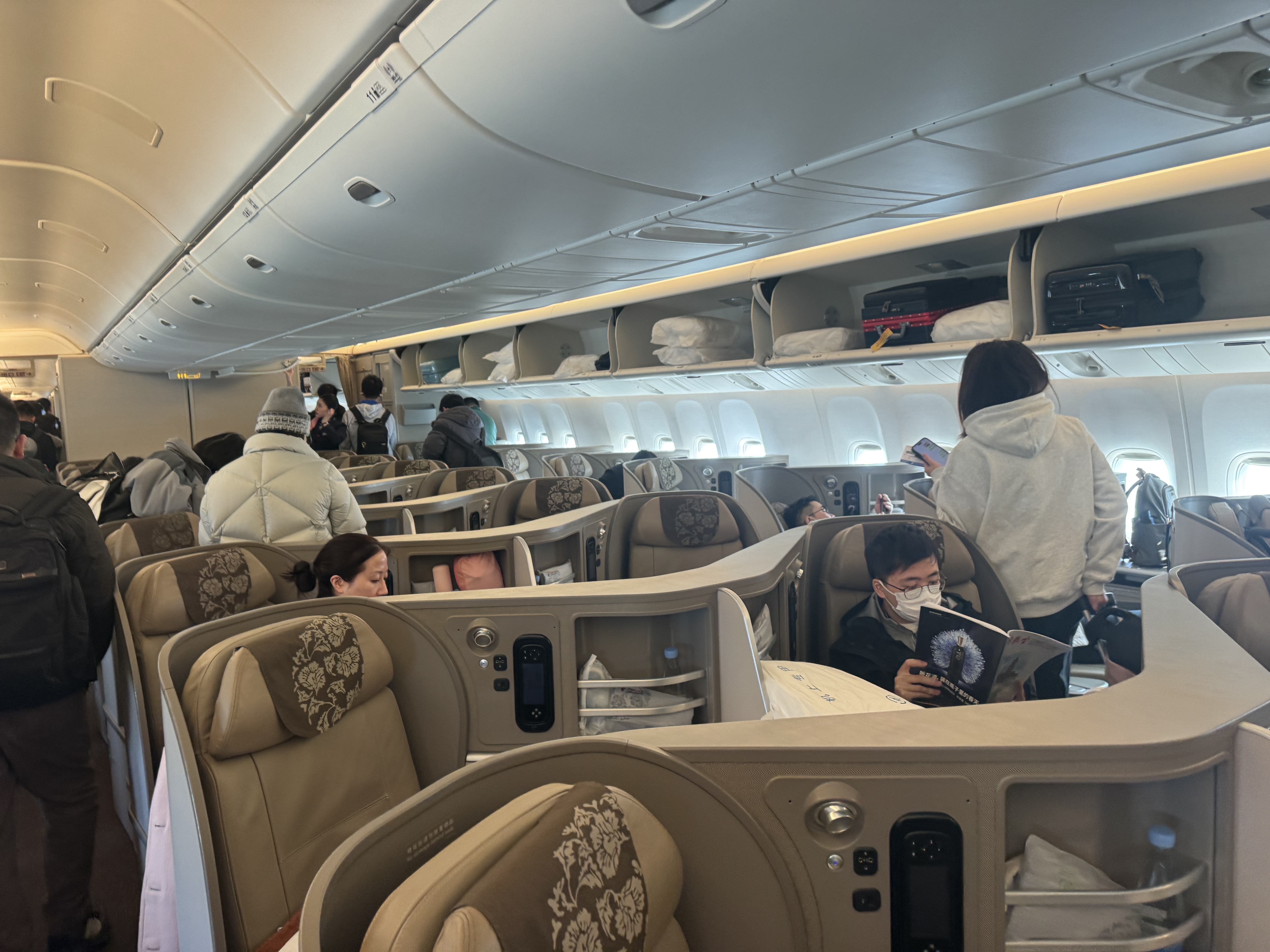 MU583  PVG- LAX Ϻֶ-ɼ գ2025׷