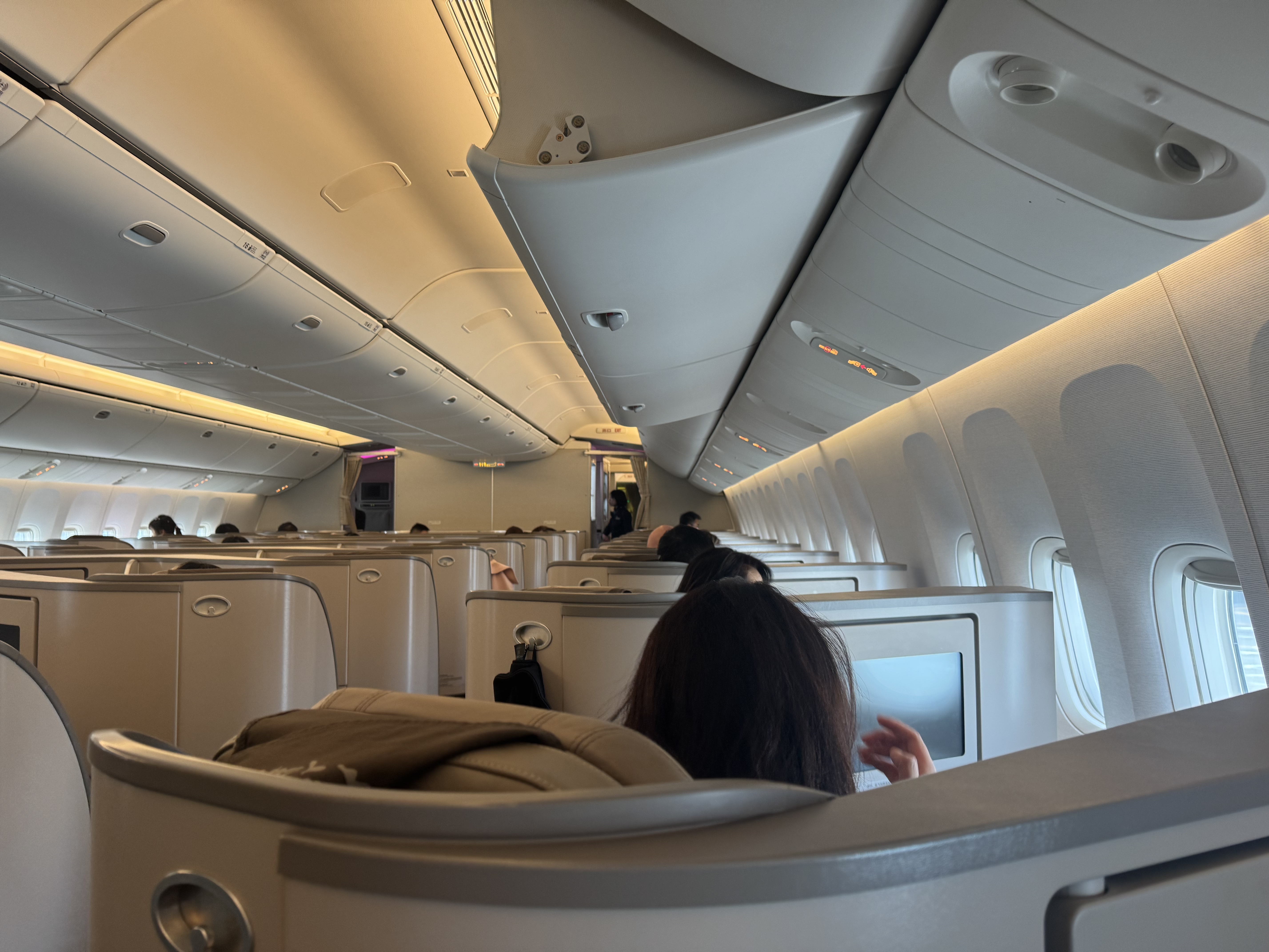 MU583  PVG- LAX Ϻֶ-ɼ գ2025׷