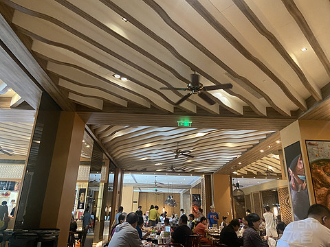 三亚香格里拉度假酒店-豪华阁海景大床房简单体验