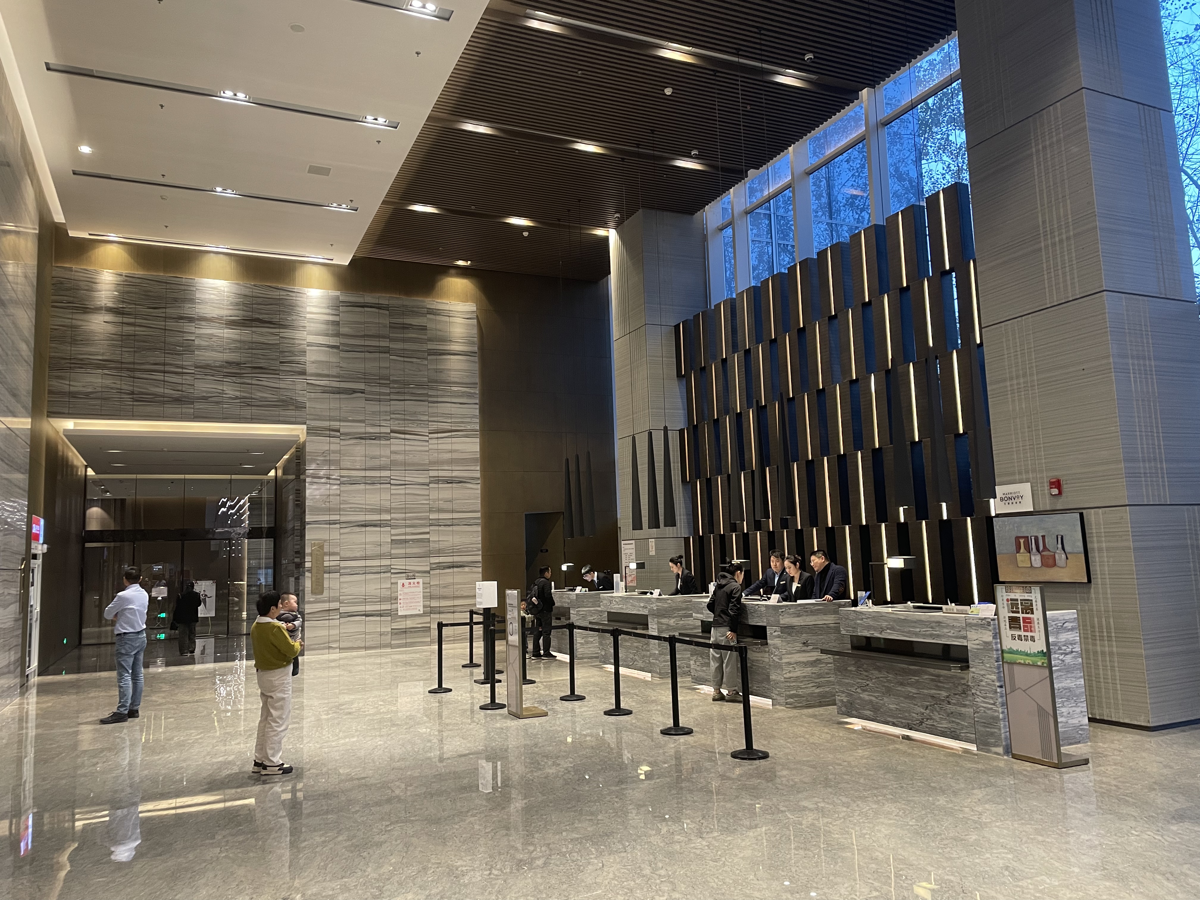 Ϻ࣬ˮ•ȫ󴲷 Jiaxing Marriott Hotel