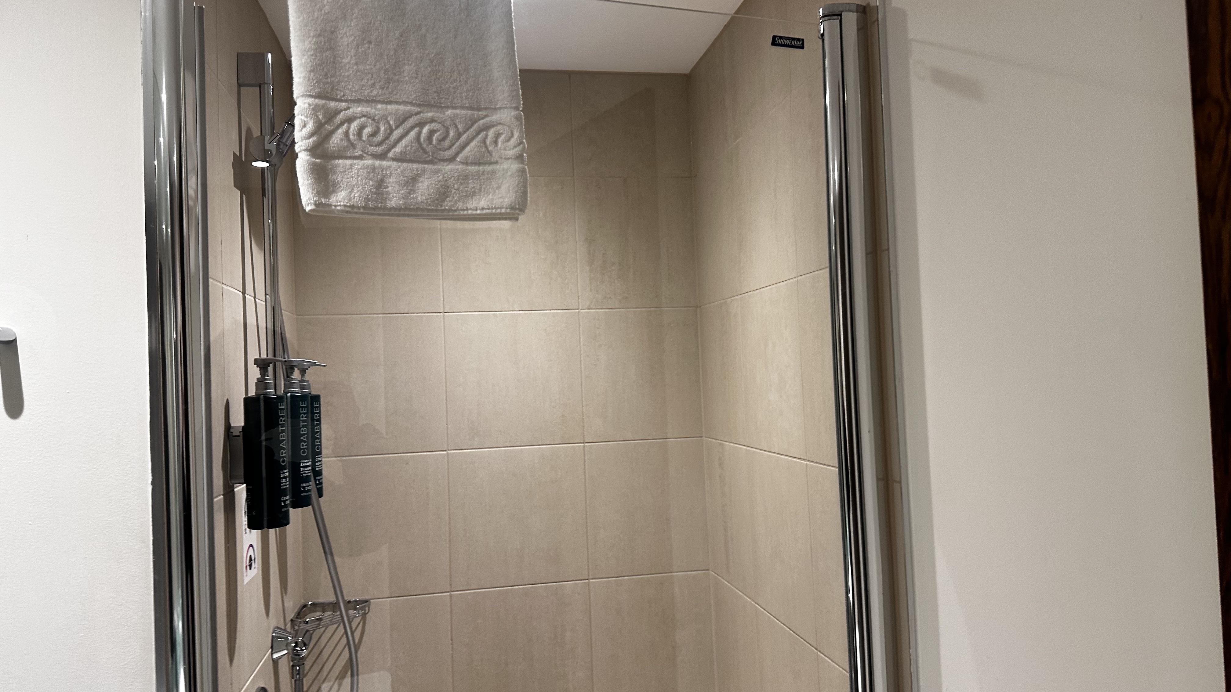 ϣ׶ؼͷ Hilton London canary wharf
