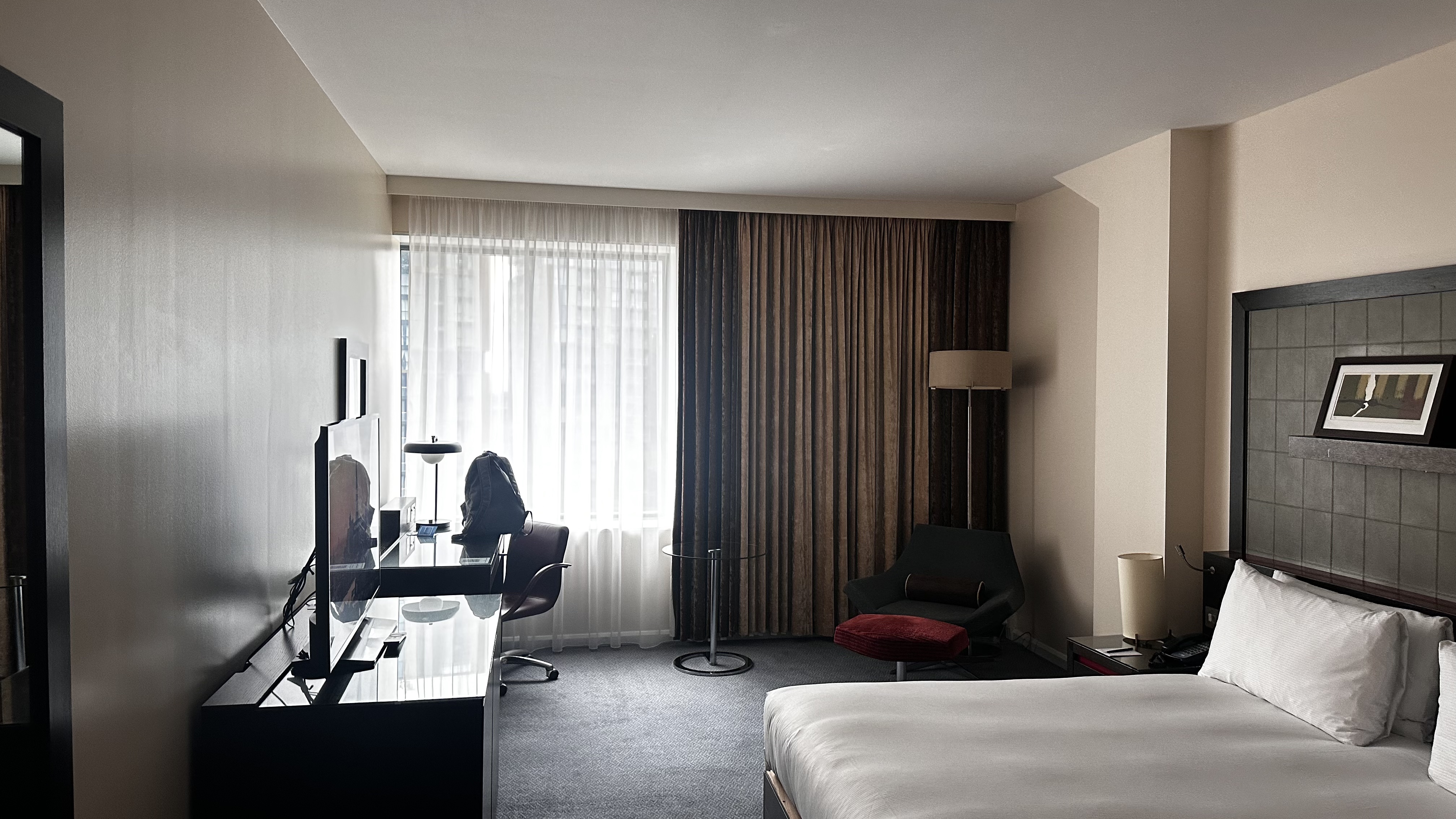 ϣ׶ؼͷ Hilton London canary wharf
