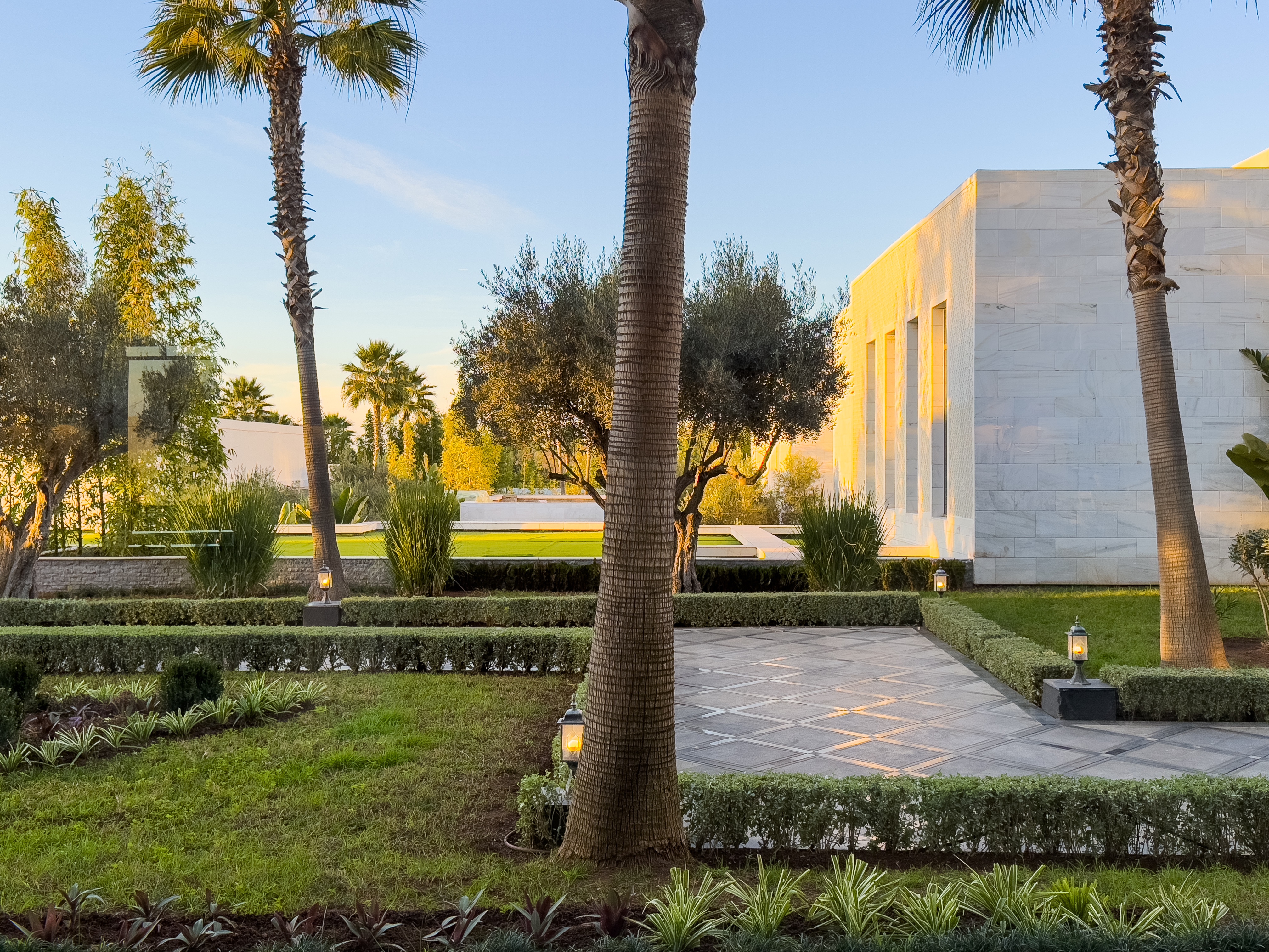 ׷Ħ˼, ˹ķ The Ritz-Carlton Rabat, Dar Es Salam