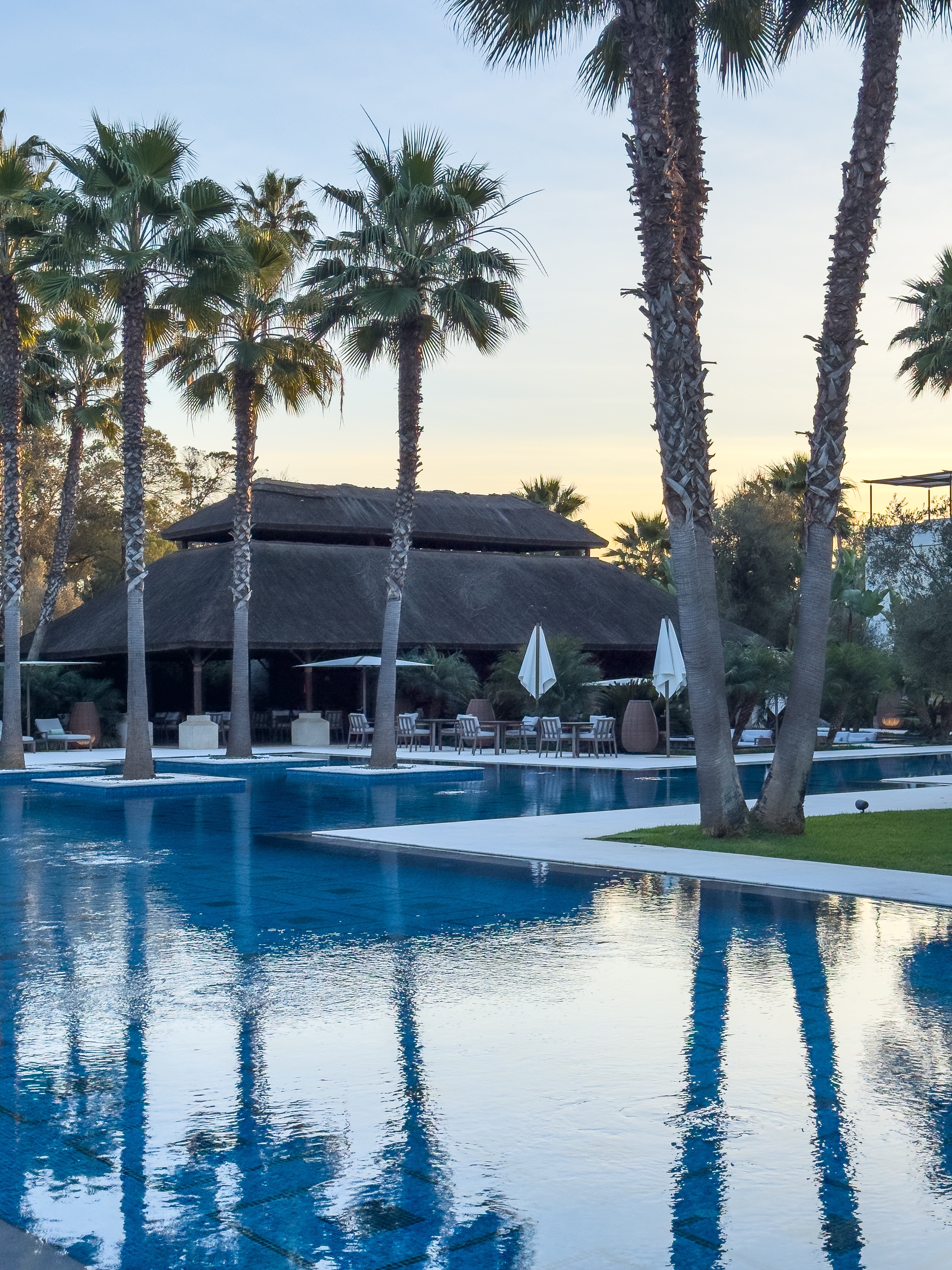 ׷Ħ˼, ˹ķ The Ritz-Carlton Rabat, Dar Es Salam