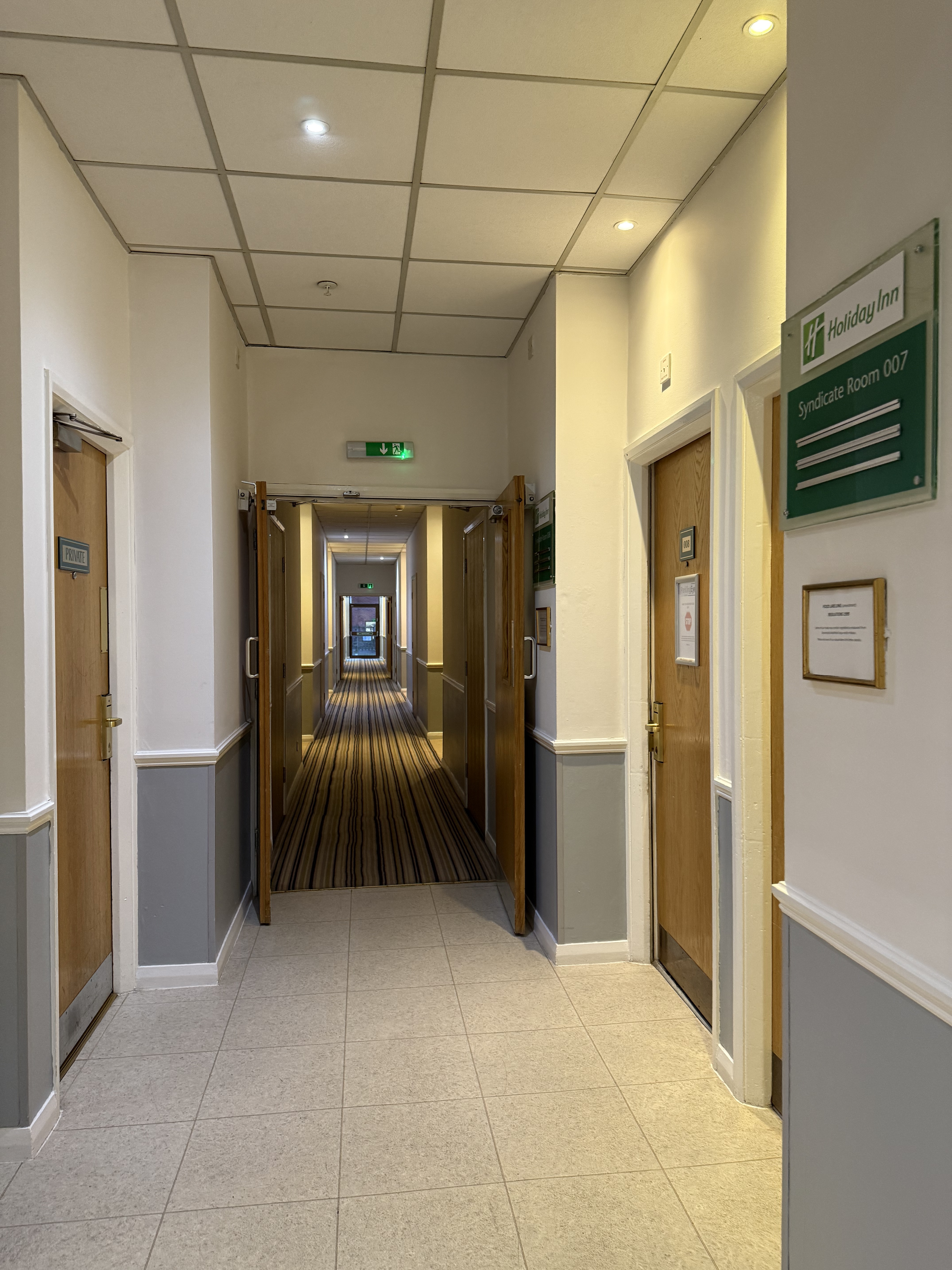 Traveling in England|׷˹ͼHoliday Inn Leamington Spa