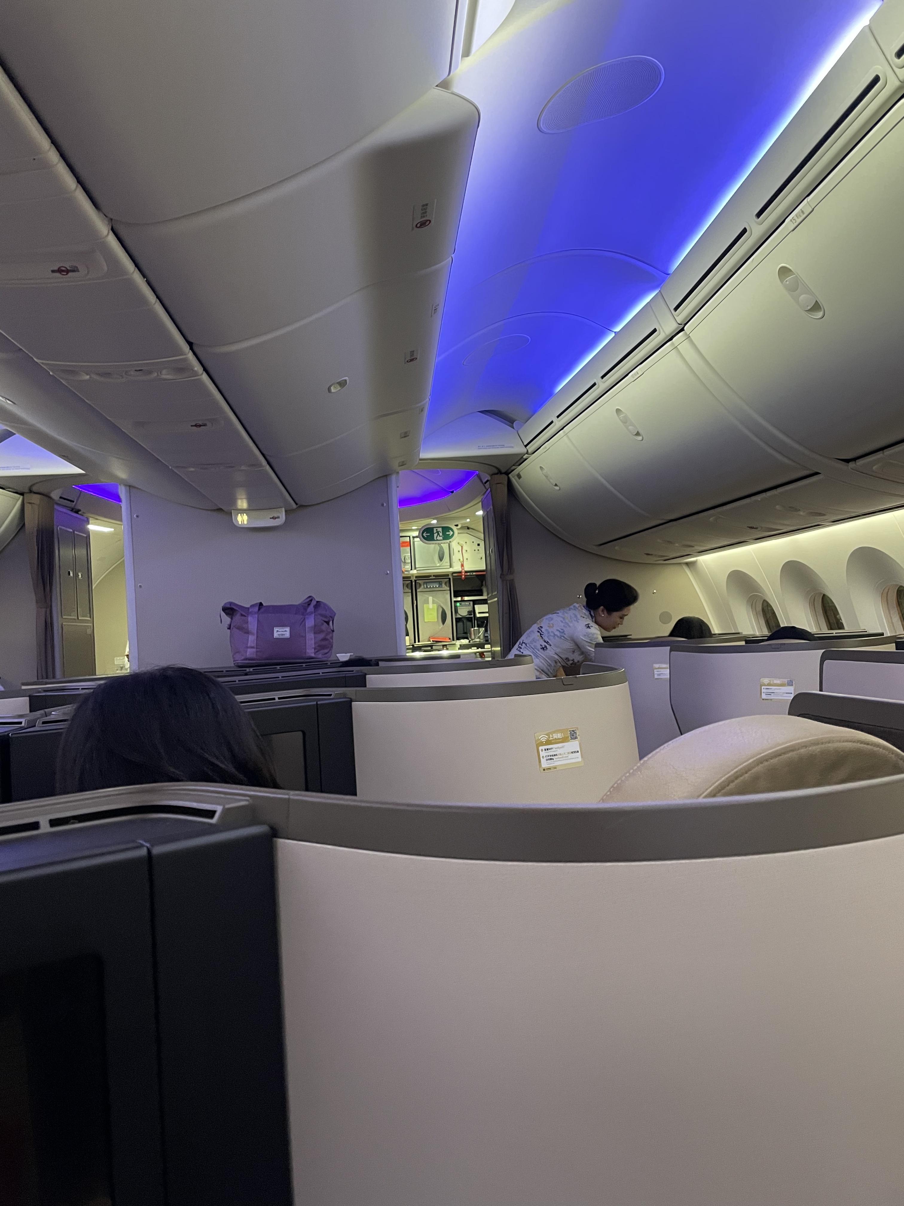HU727