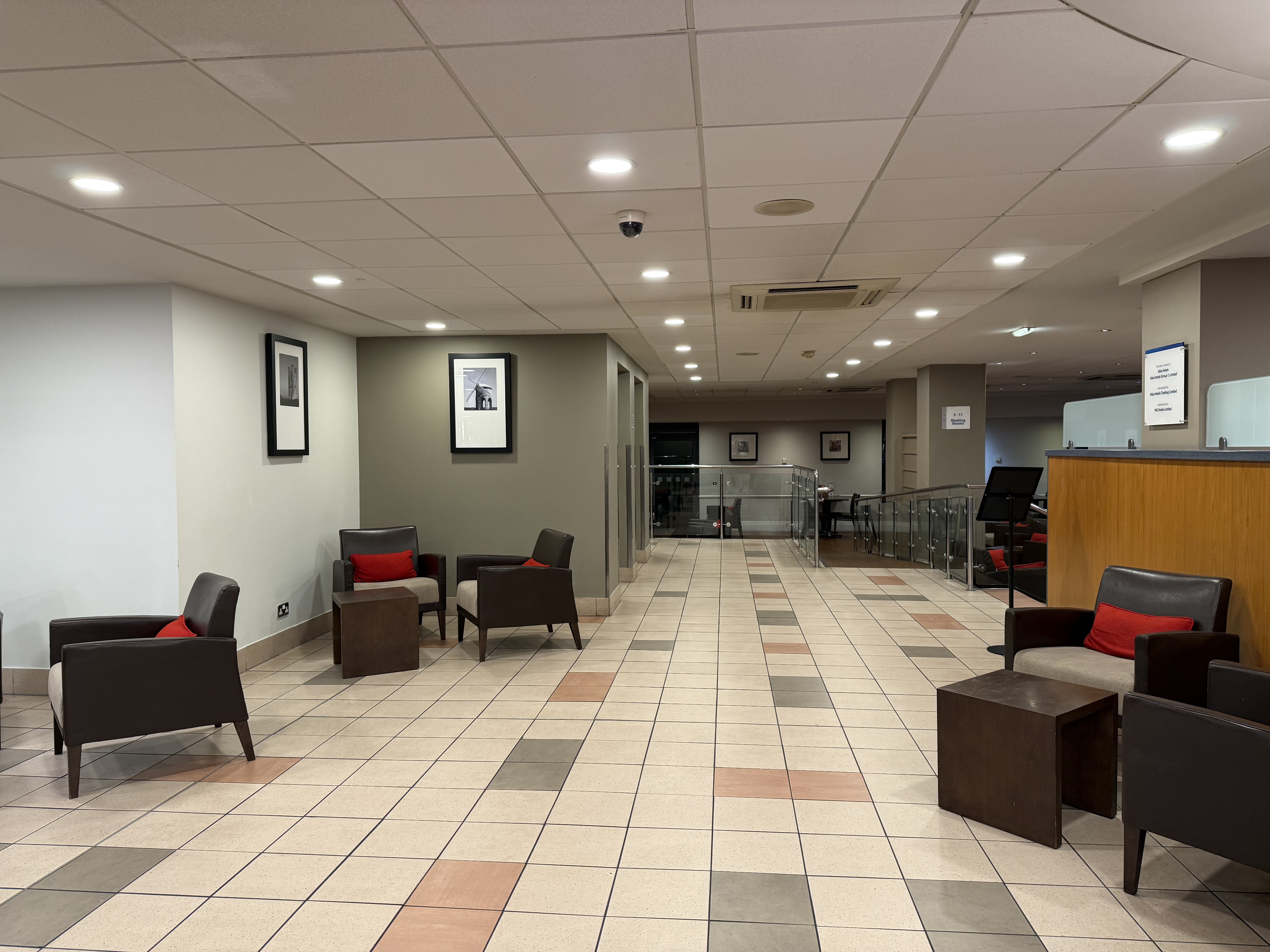 Traveling in England|׷ѡվƵHoliday Inn Express Droitwich