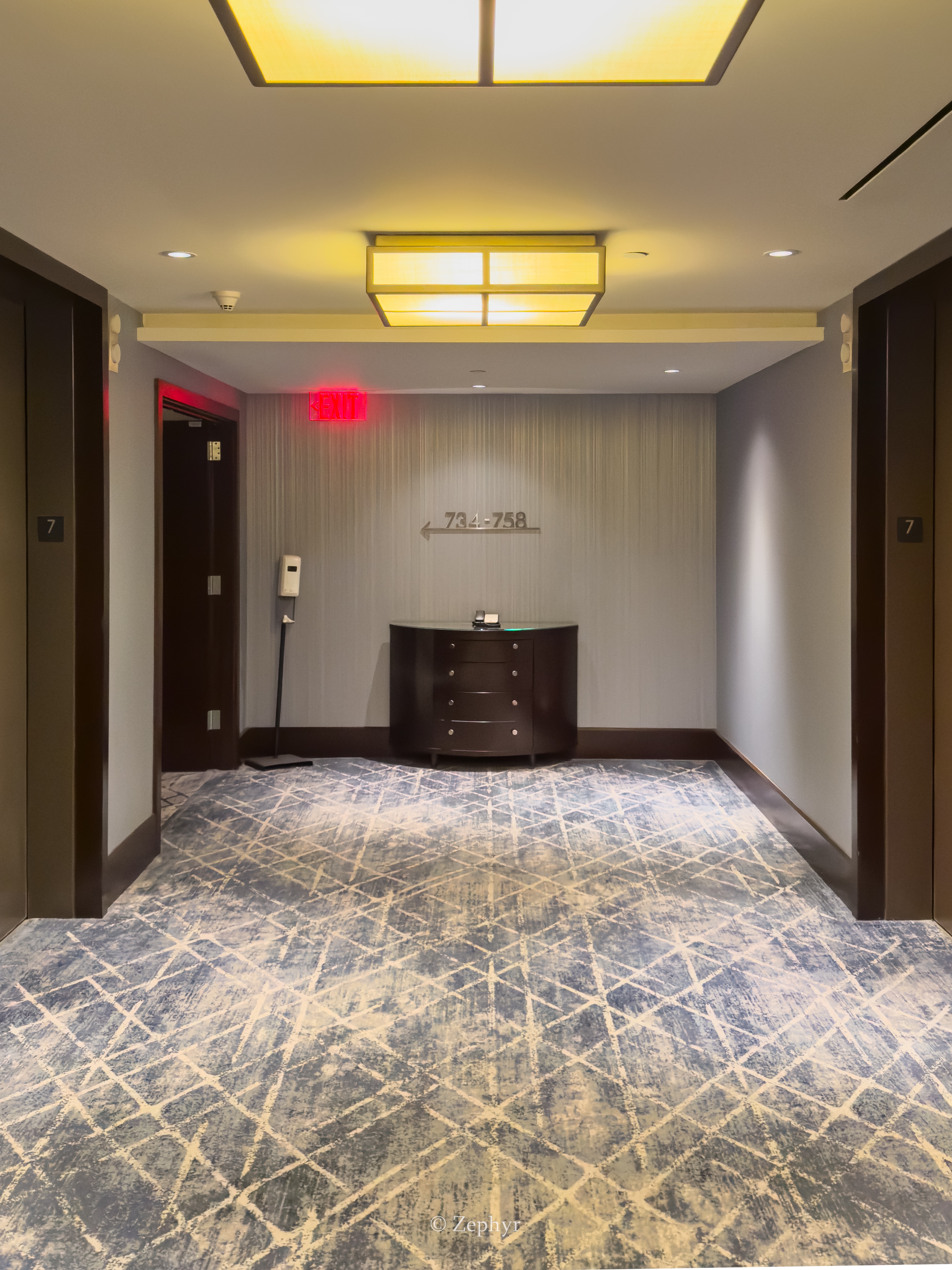 ʿ޼ʾƵַȫӾףָ߼׷InterContinental Boston