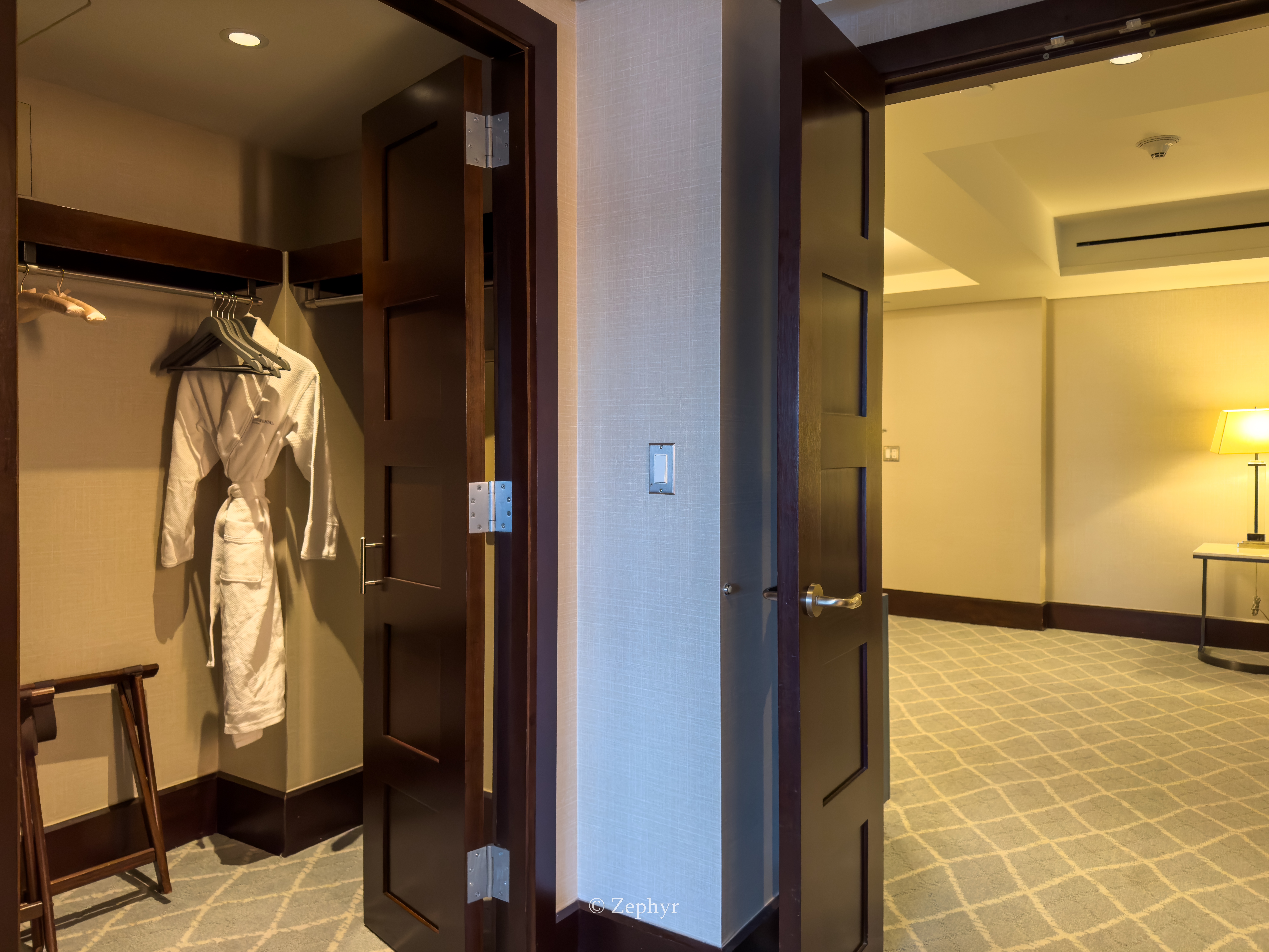 ʿ޼ʾƵַȫӾףָ߼׷InterContinental Boston