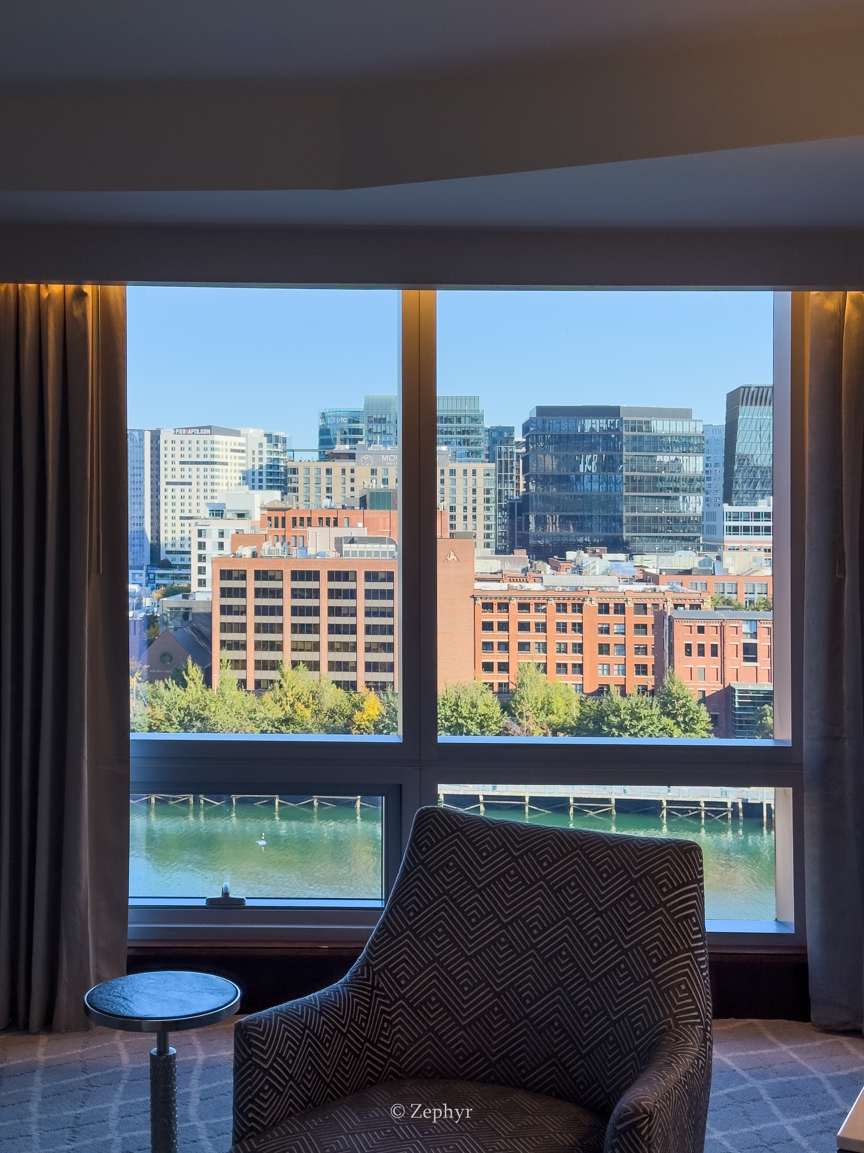 ʿ޼ʾƵַȫӾףָ߼׷InterContinental Boston