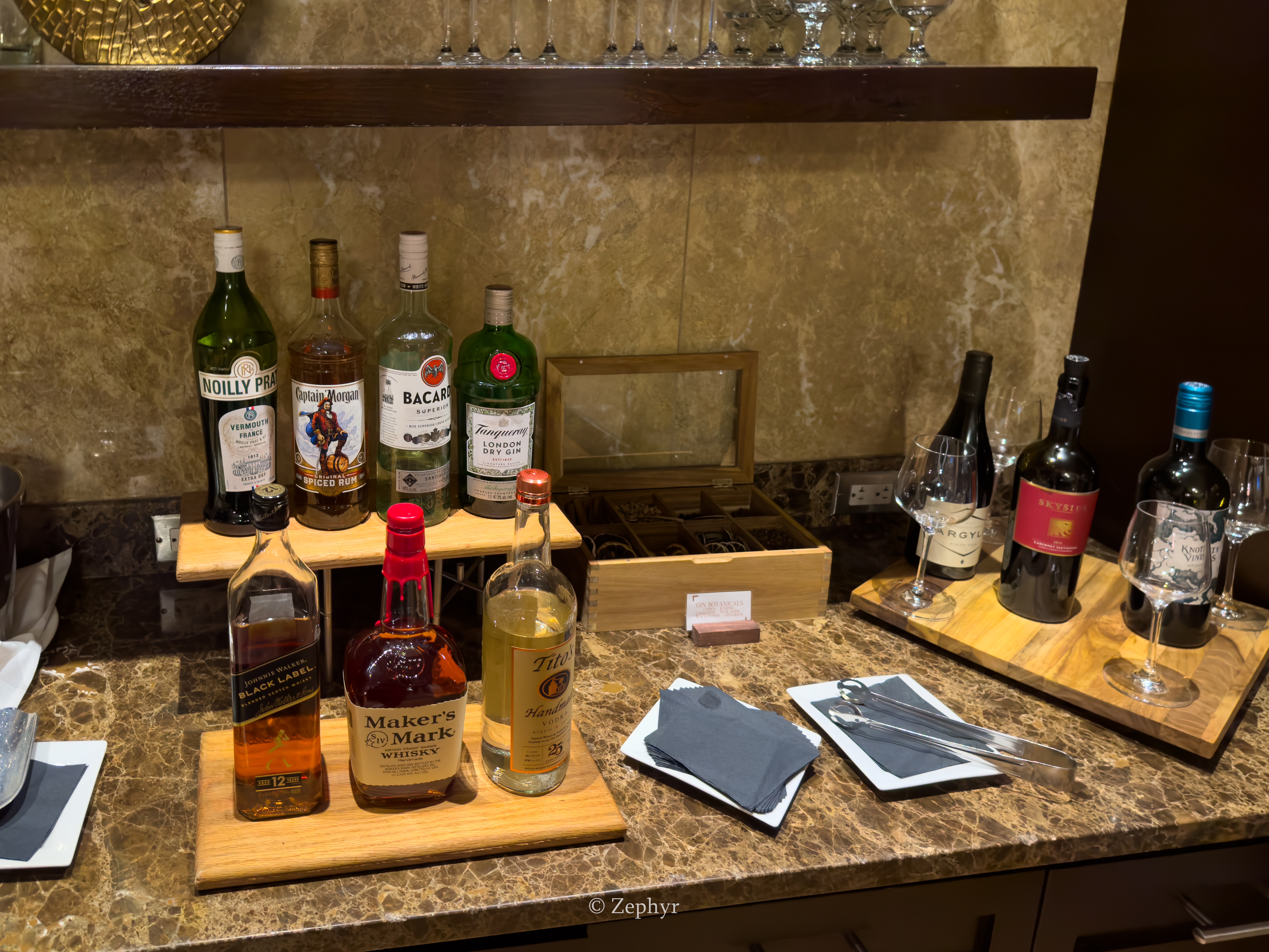 ʿ޼ʾƵַȫӾףָ߼׷InterContinental Boston
