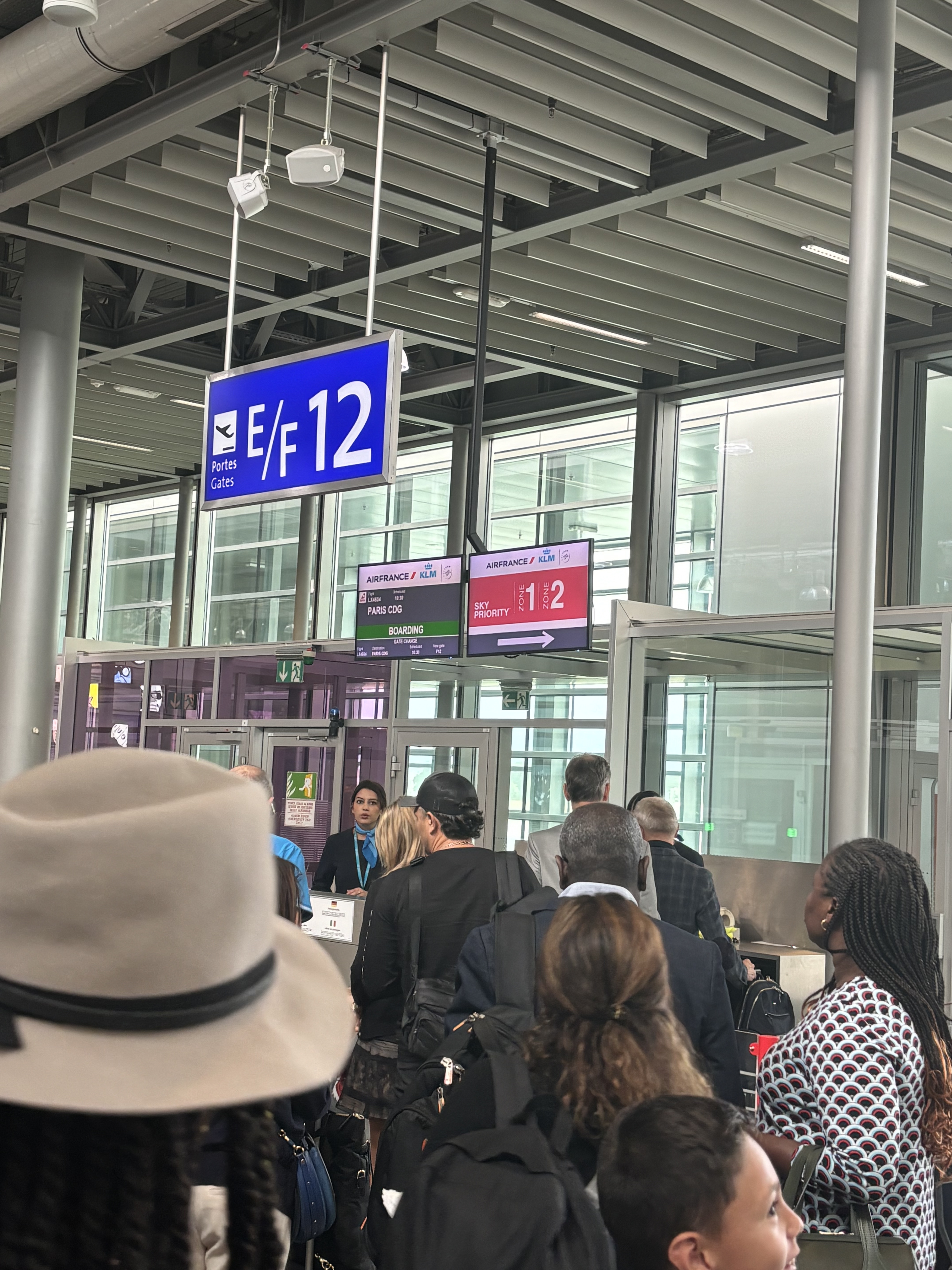  AF1643 -