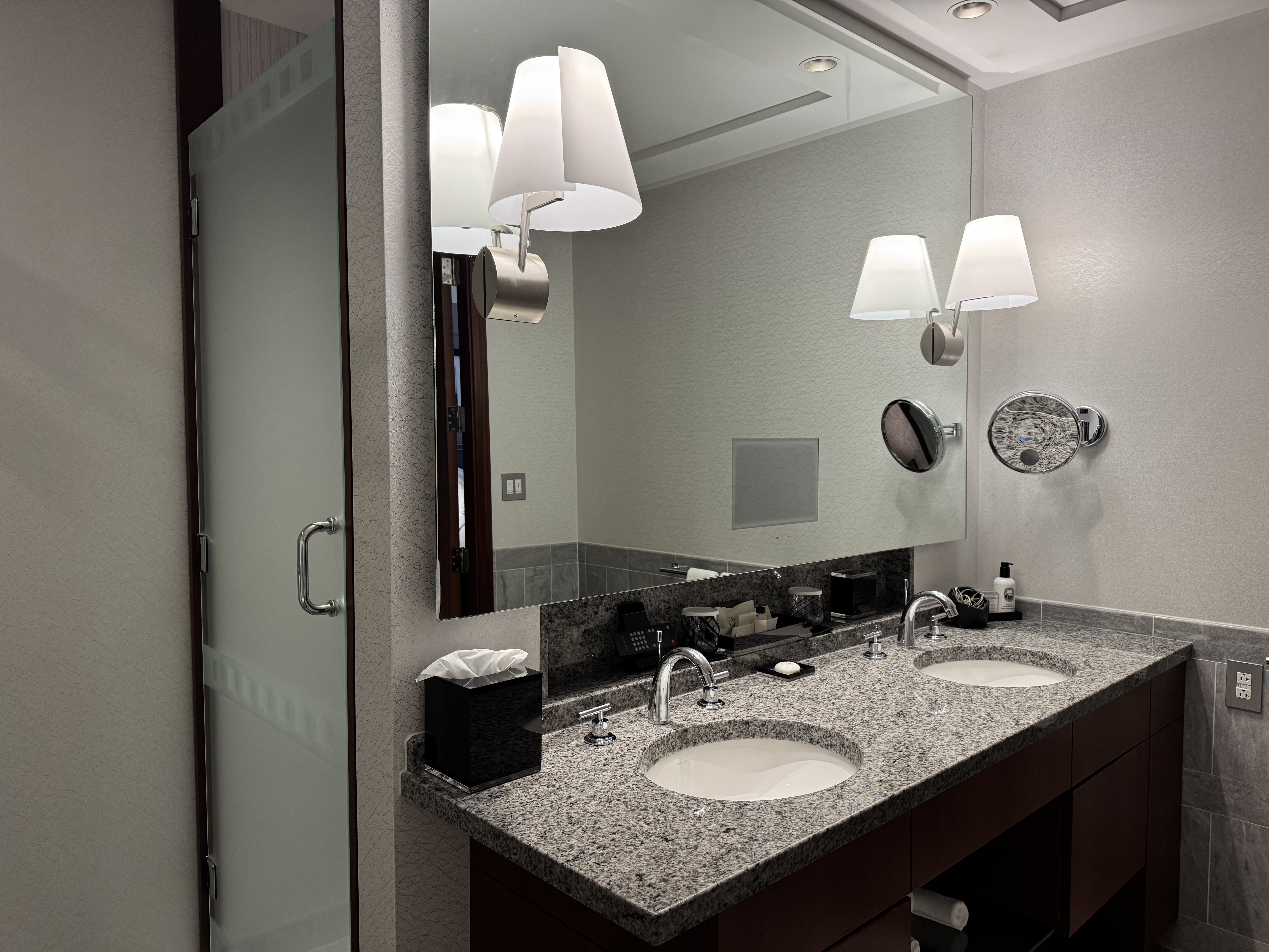 ˼ Ǿ׷϶ּᣬ൱ The Ritz-Carlton Charlotte