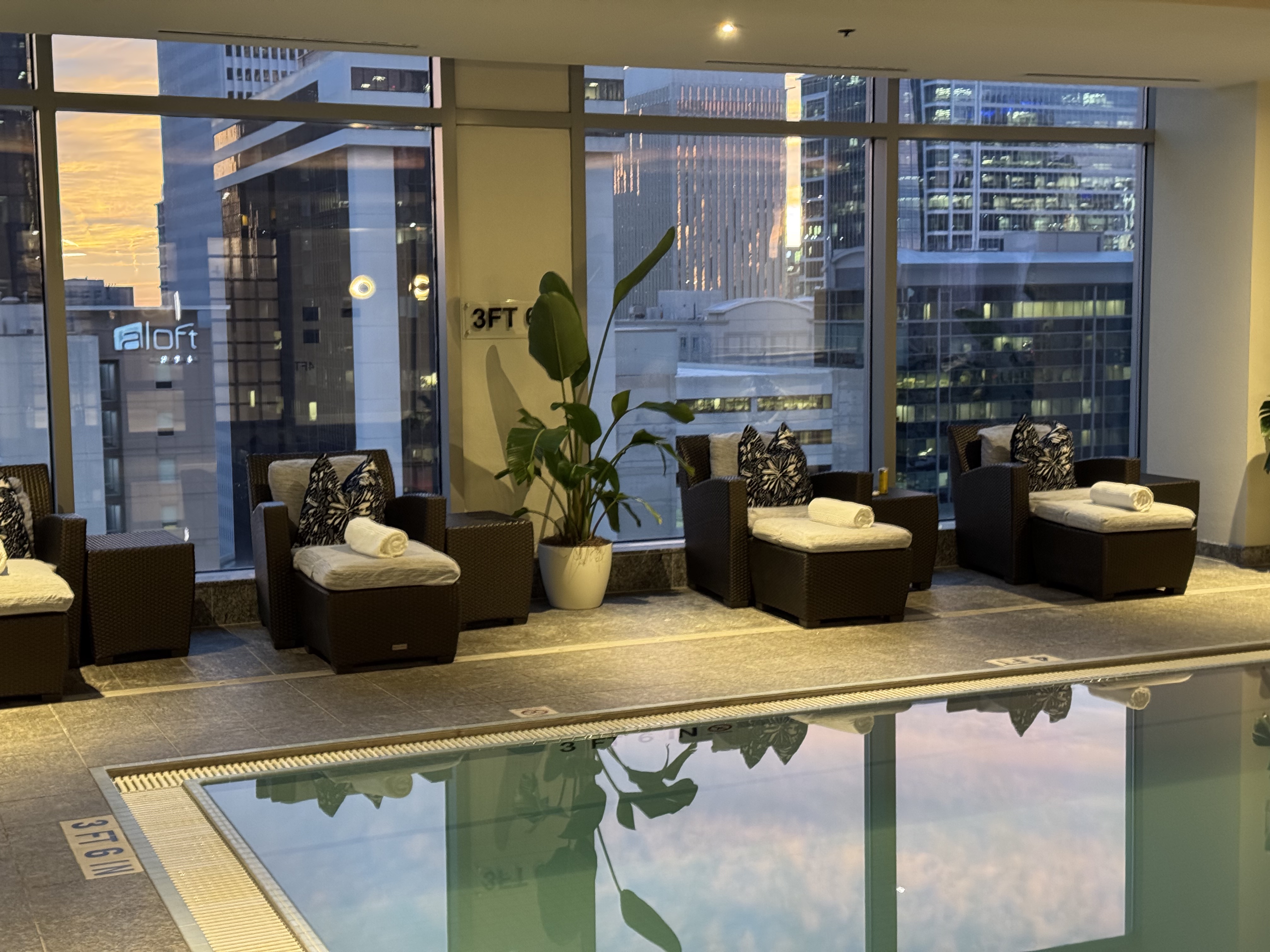 ˼ Ǿ׷϶ּᣬ൱ The Ritz-Carlton Charlotte