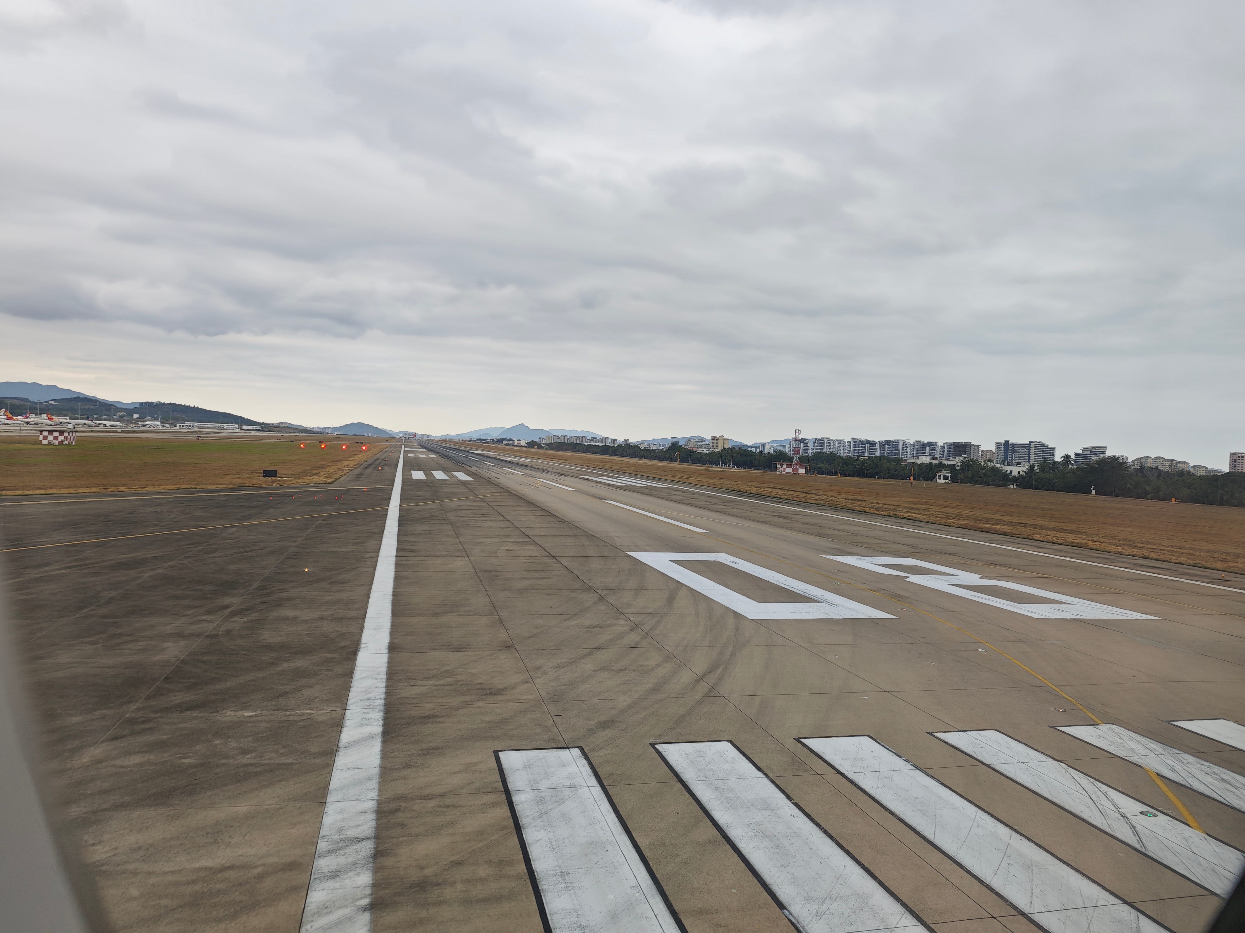 2025.2.4Ϻ-ɶA350ռҪ