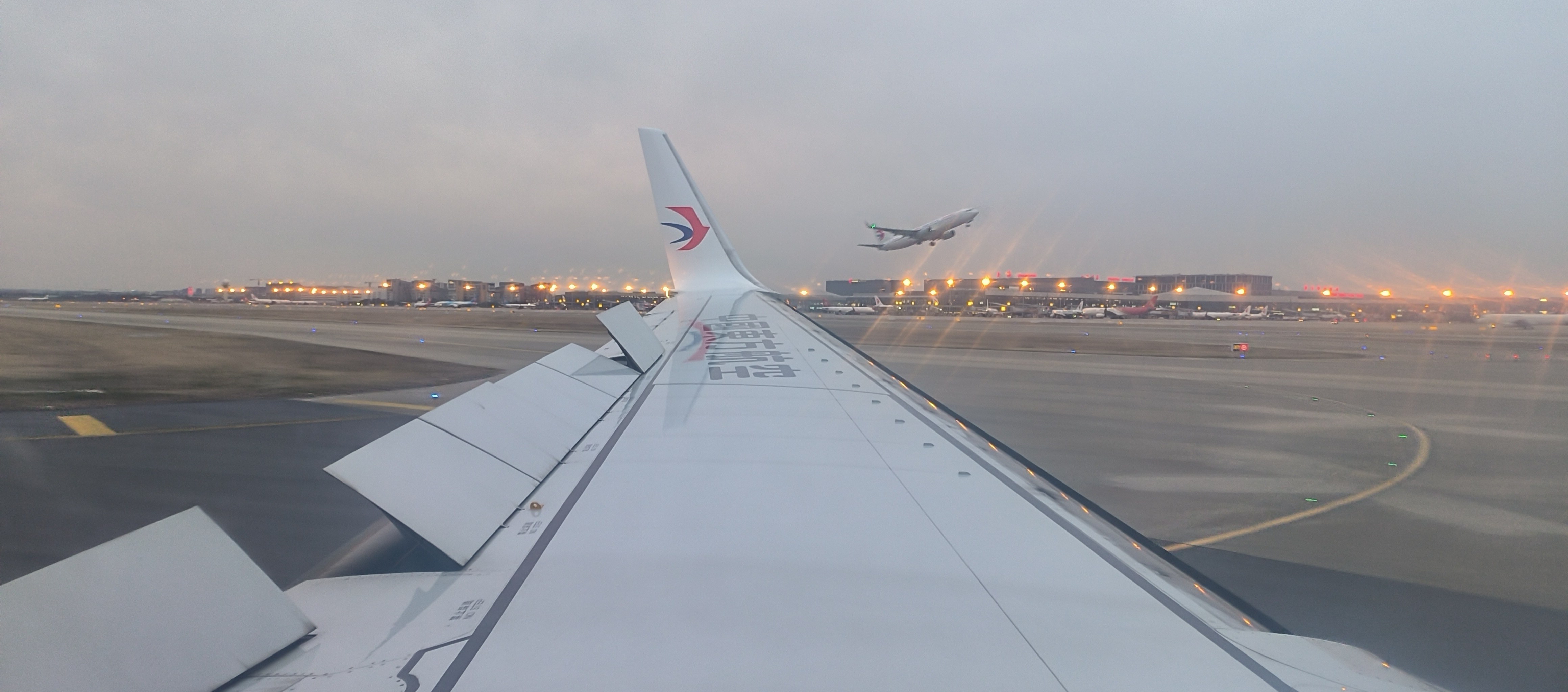 17괺ں׷ ߺת ʶ񳤡MU2505òձ