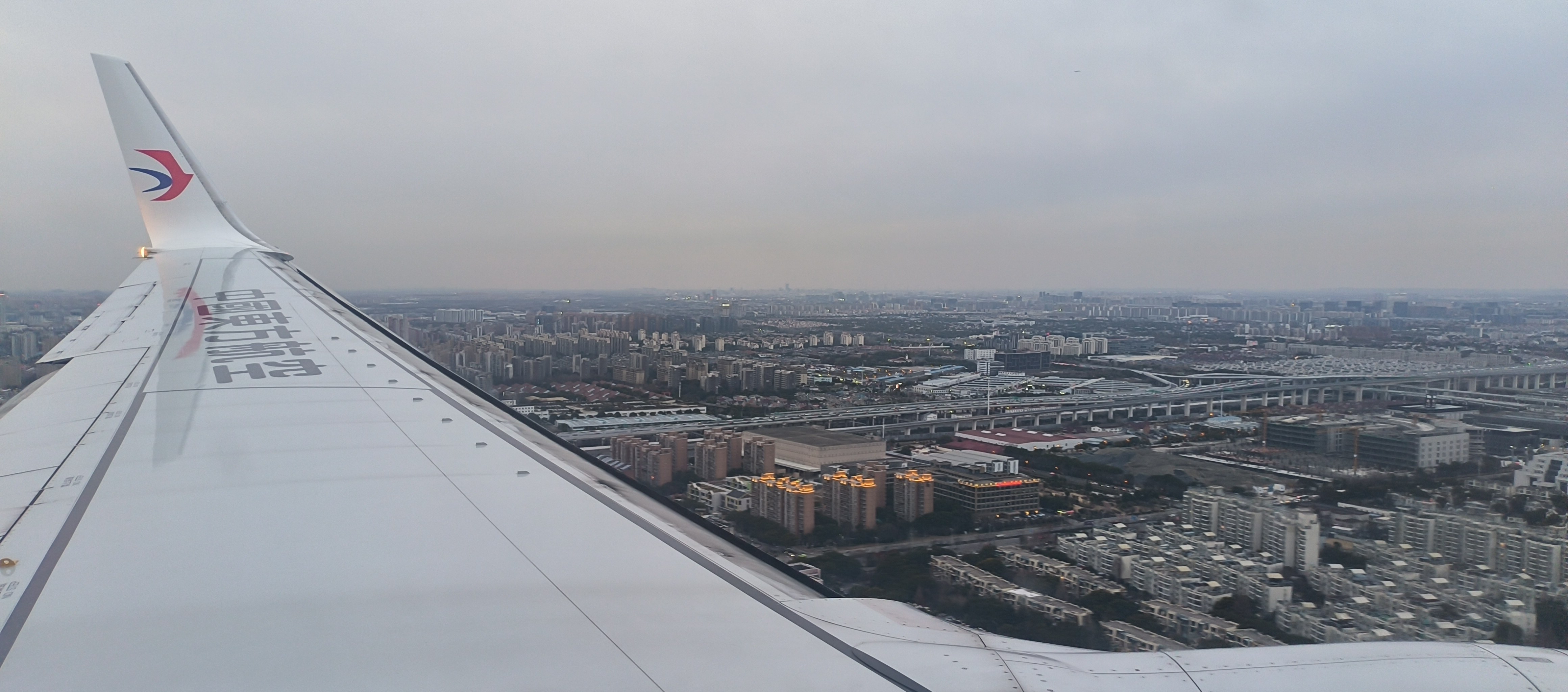 17괺ں׷ ߺת ʶ񳤡MU2505òձ