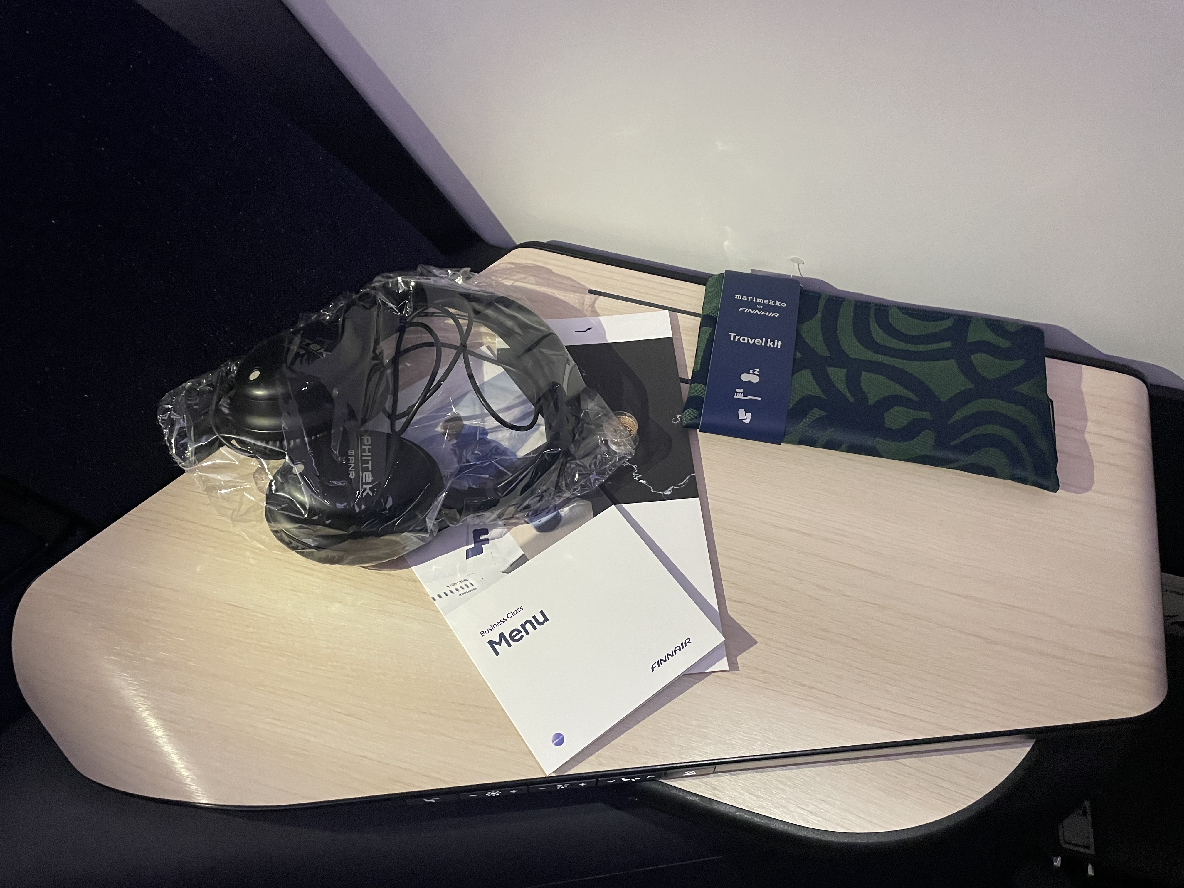 DUS-HEL-PVG  E190A350Һ·Ϊŷһ