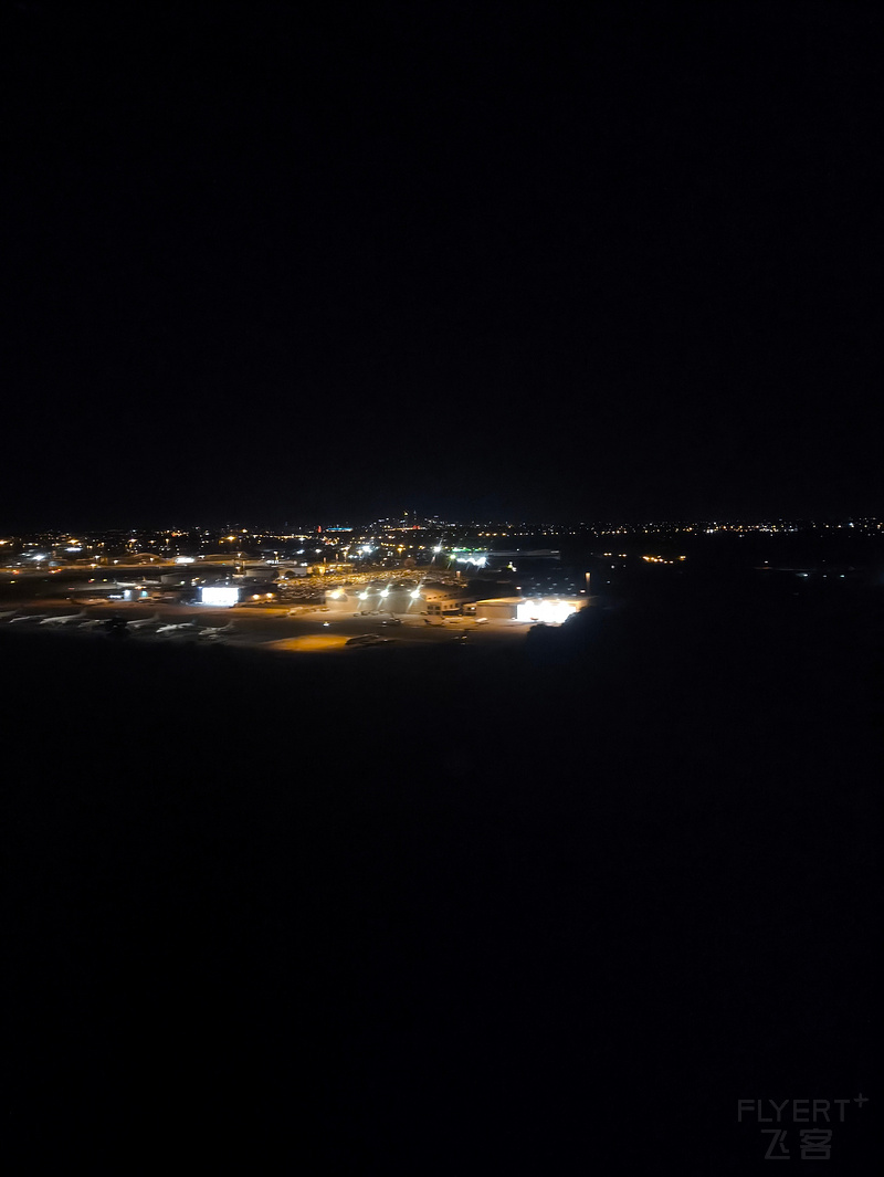125557O5eF842szRIXo8z8.jpg 125557O5eF842szRIXo8z8.jpg
