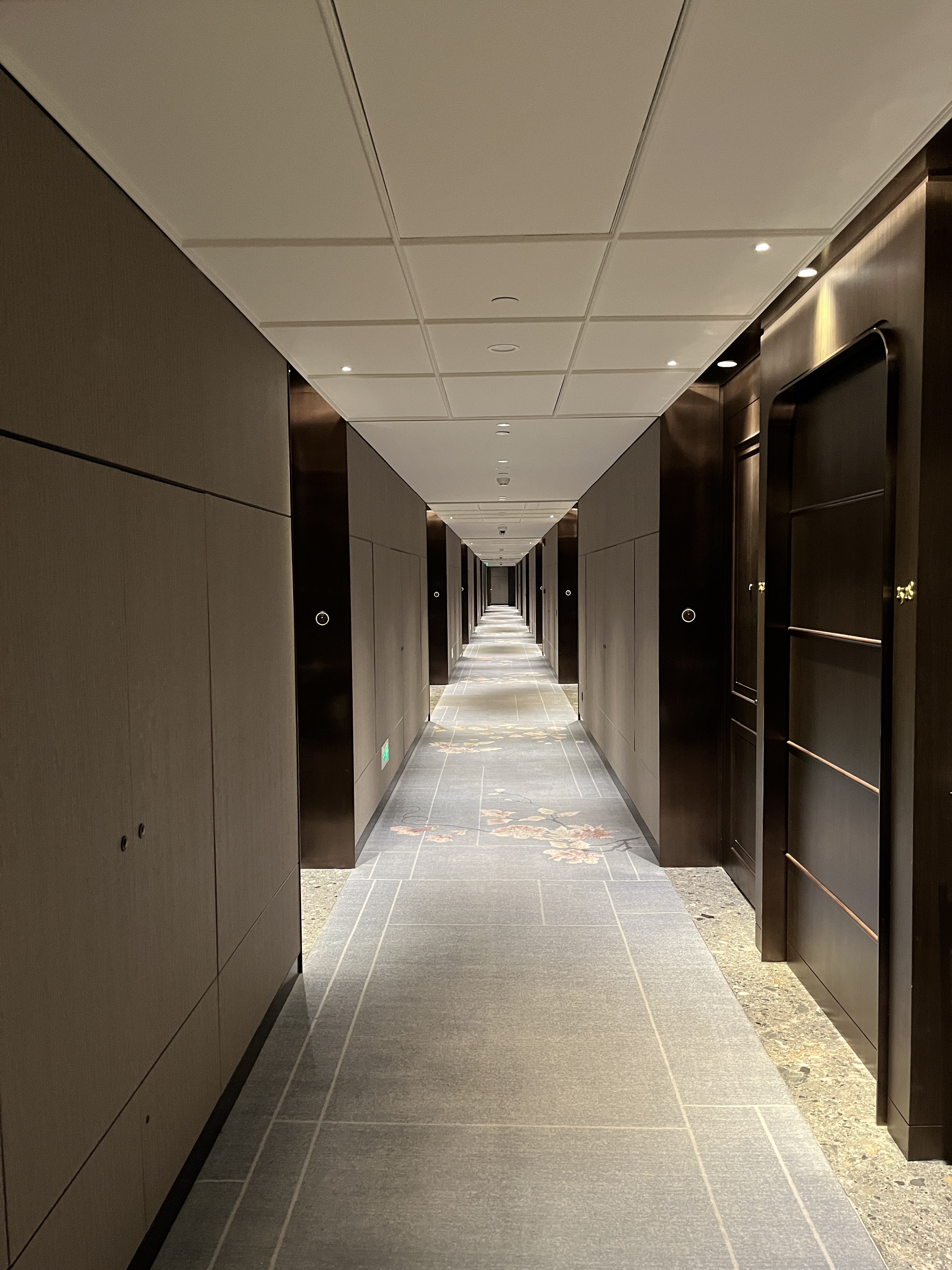 C3067 - /ǰ̲ Qiantan Shangri-La