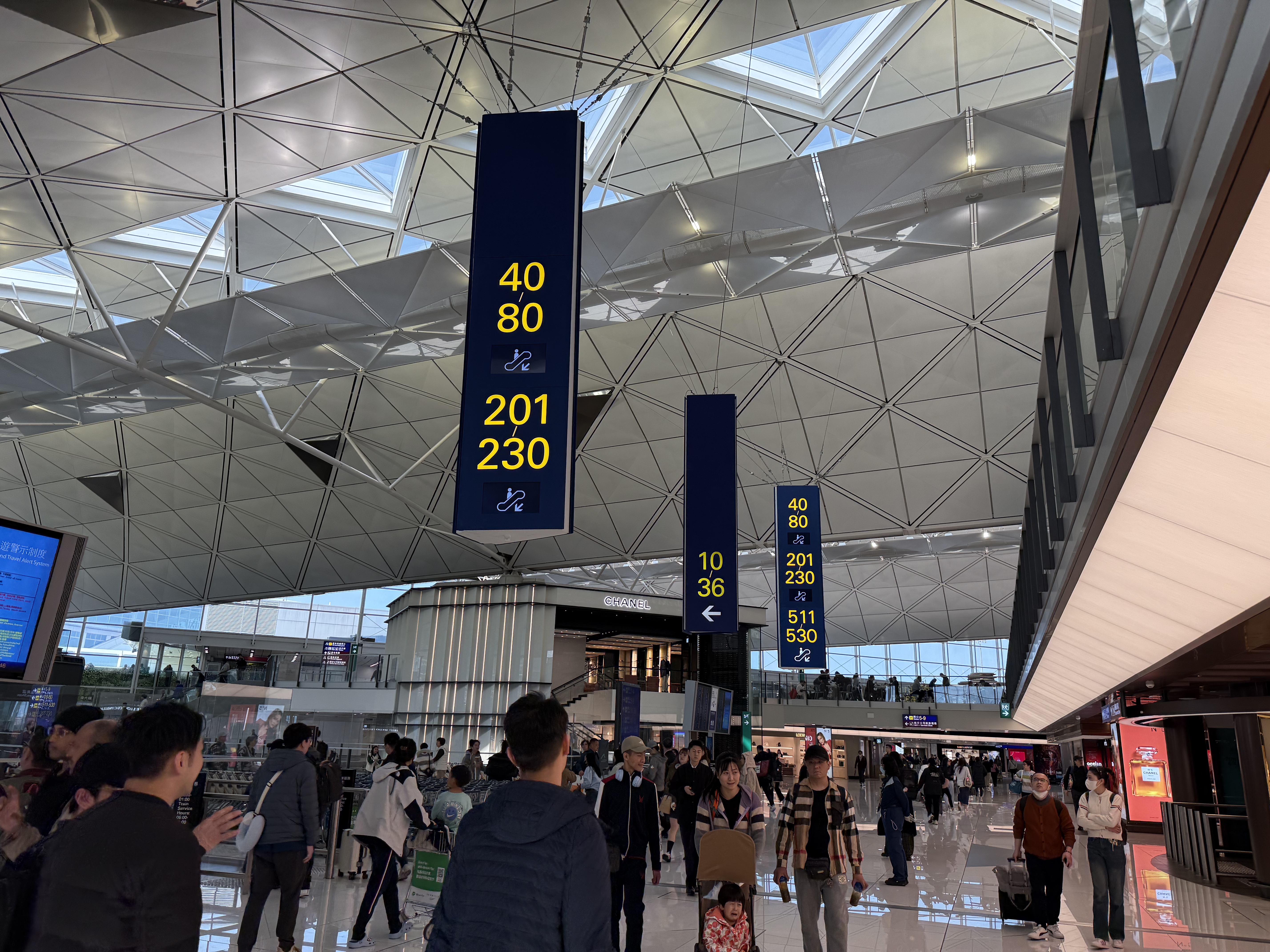 ȫȦ۵ķУ̩CX500 HKG-NRT A350-900