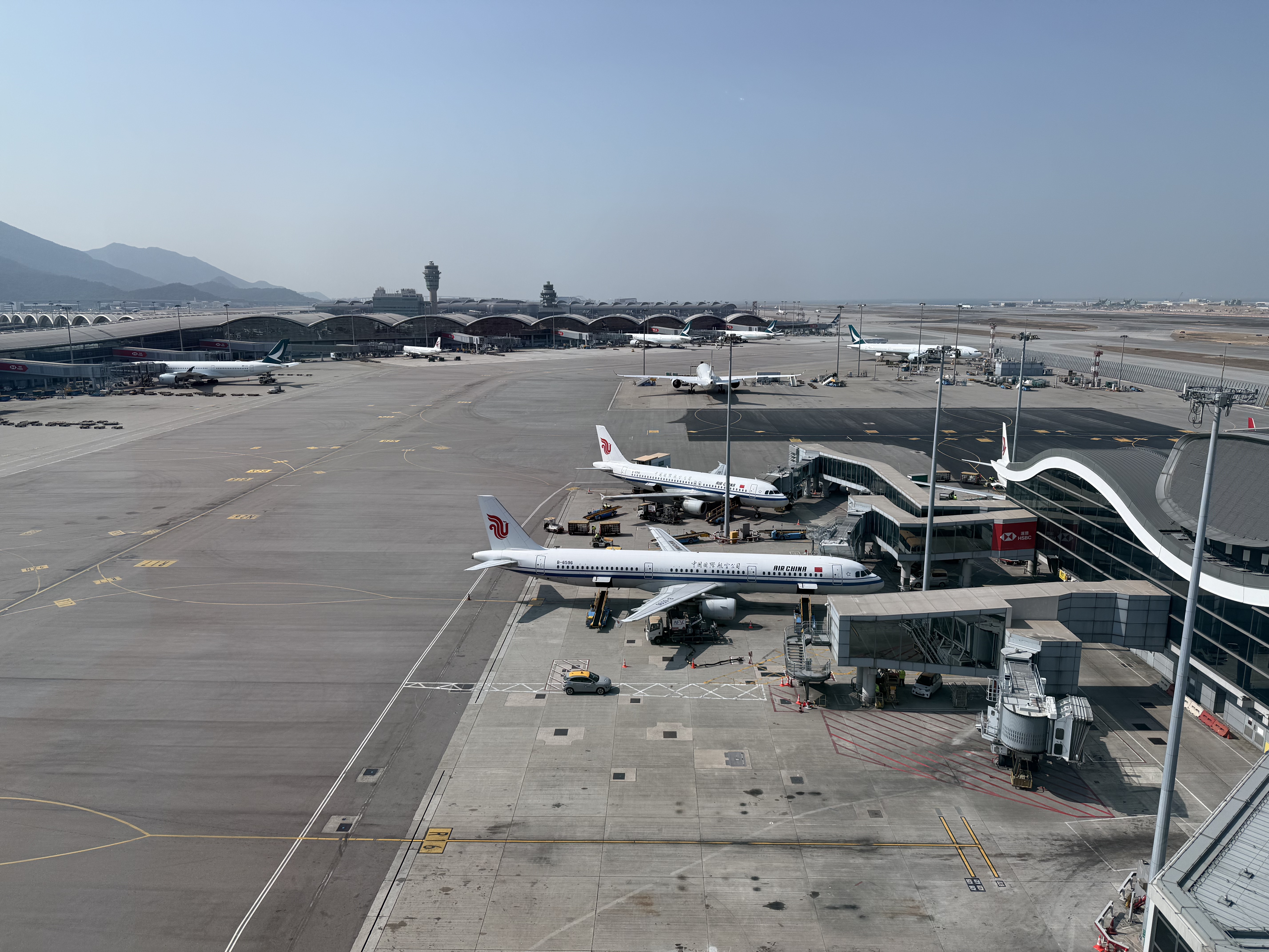 ȫȦ۵ķУ̩CX500 HKG-NRT A350-900