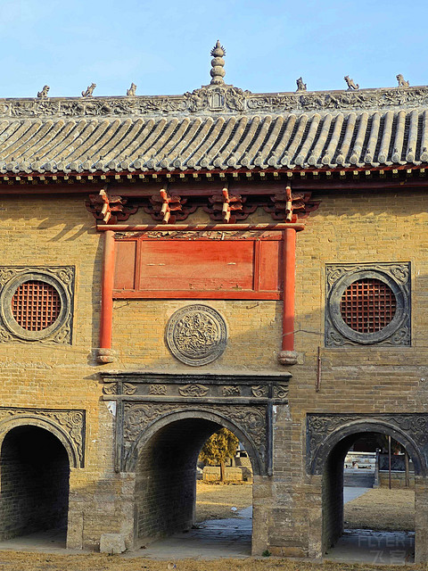 当我在上街刷房时，我用郑开年票打卡了哪些国保？