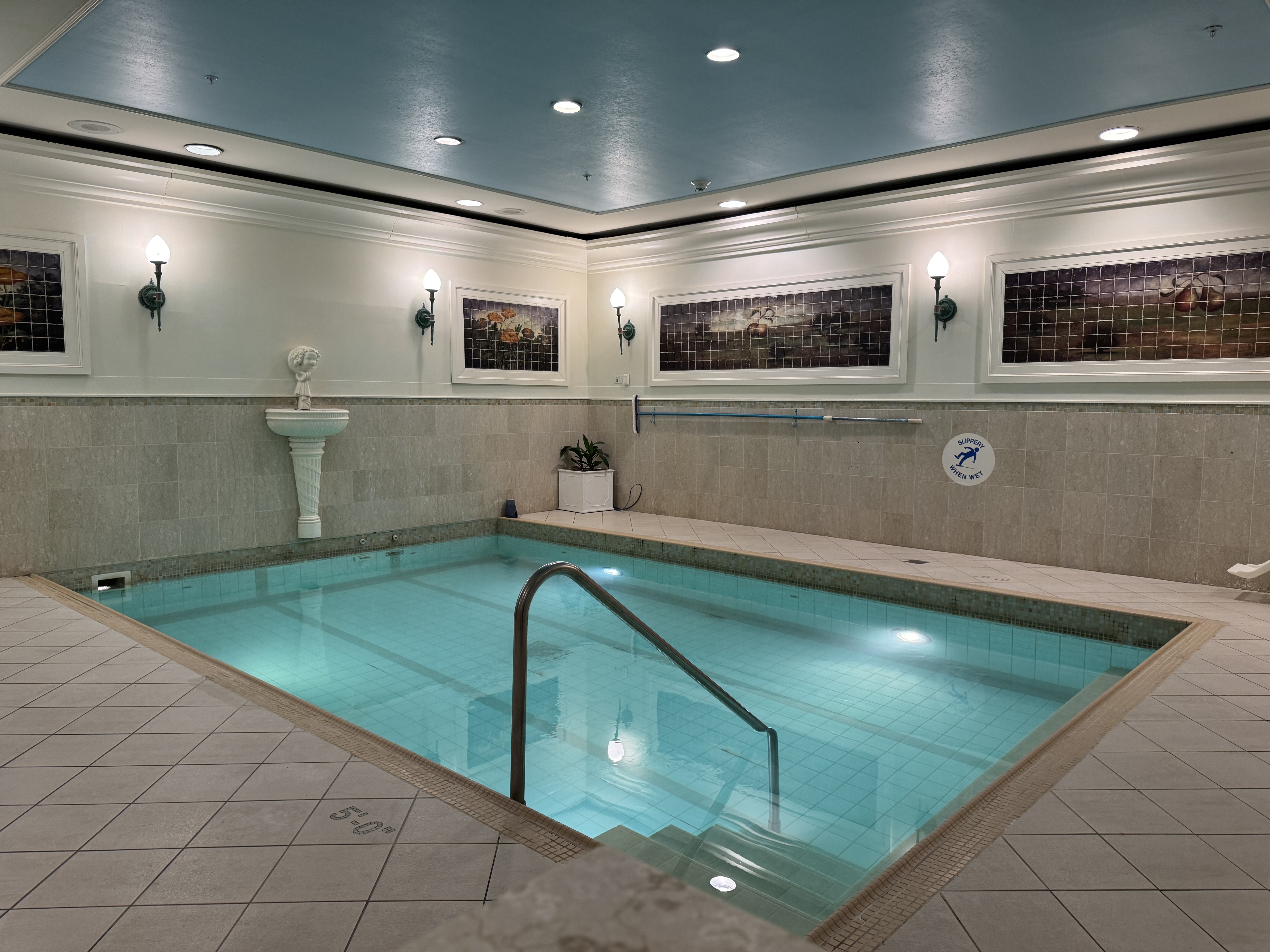 񻶽NOLAС°¶˼ ̨׷ The Ritz-Carlton, New Orleans