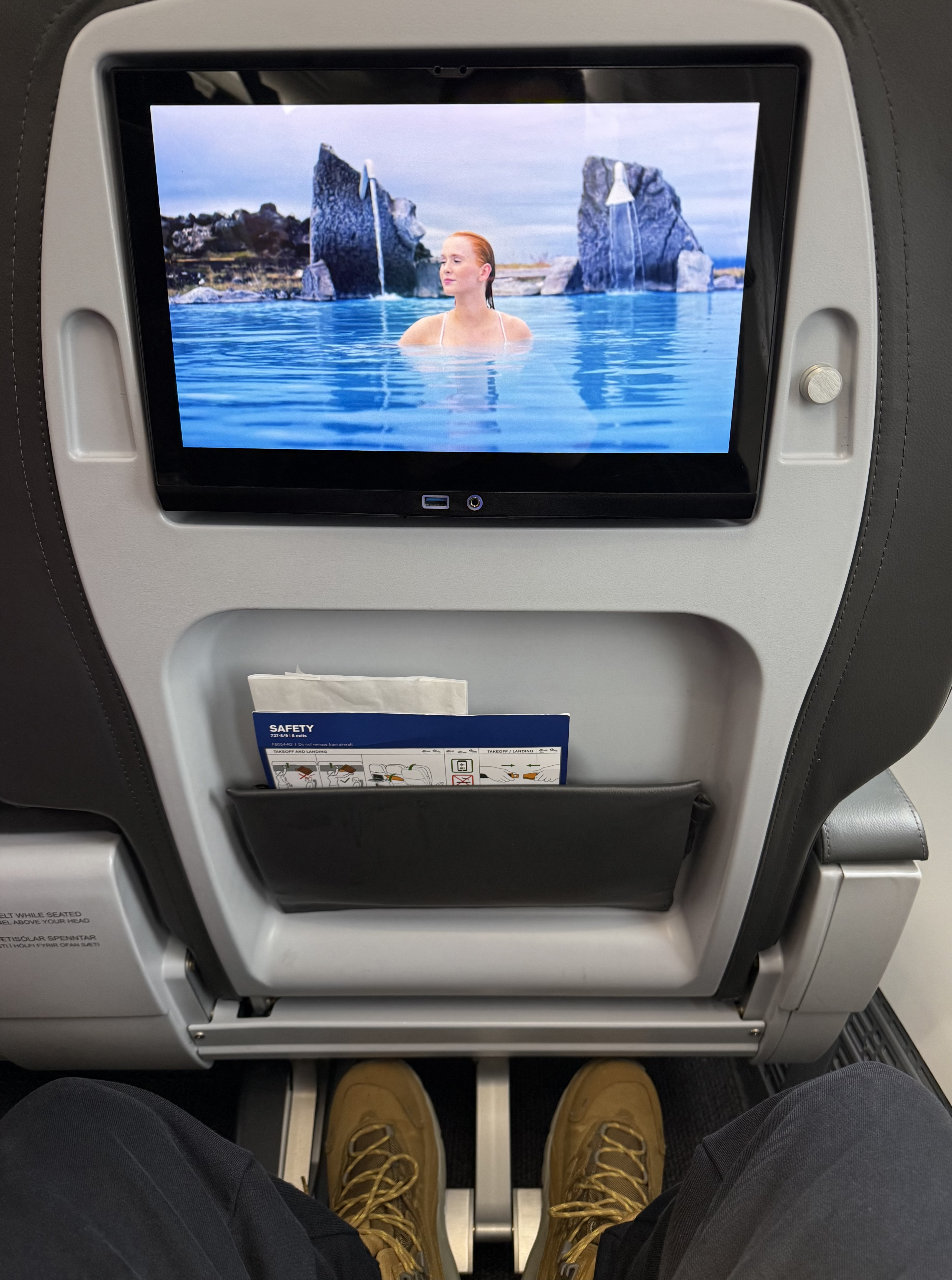  OSL- KEF 