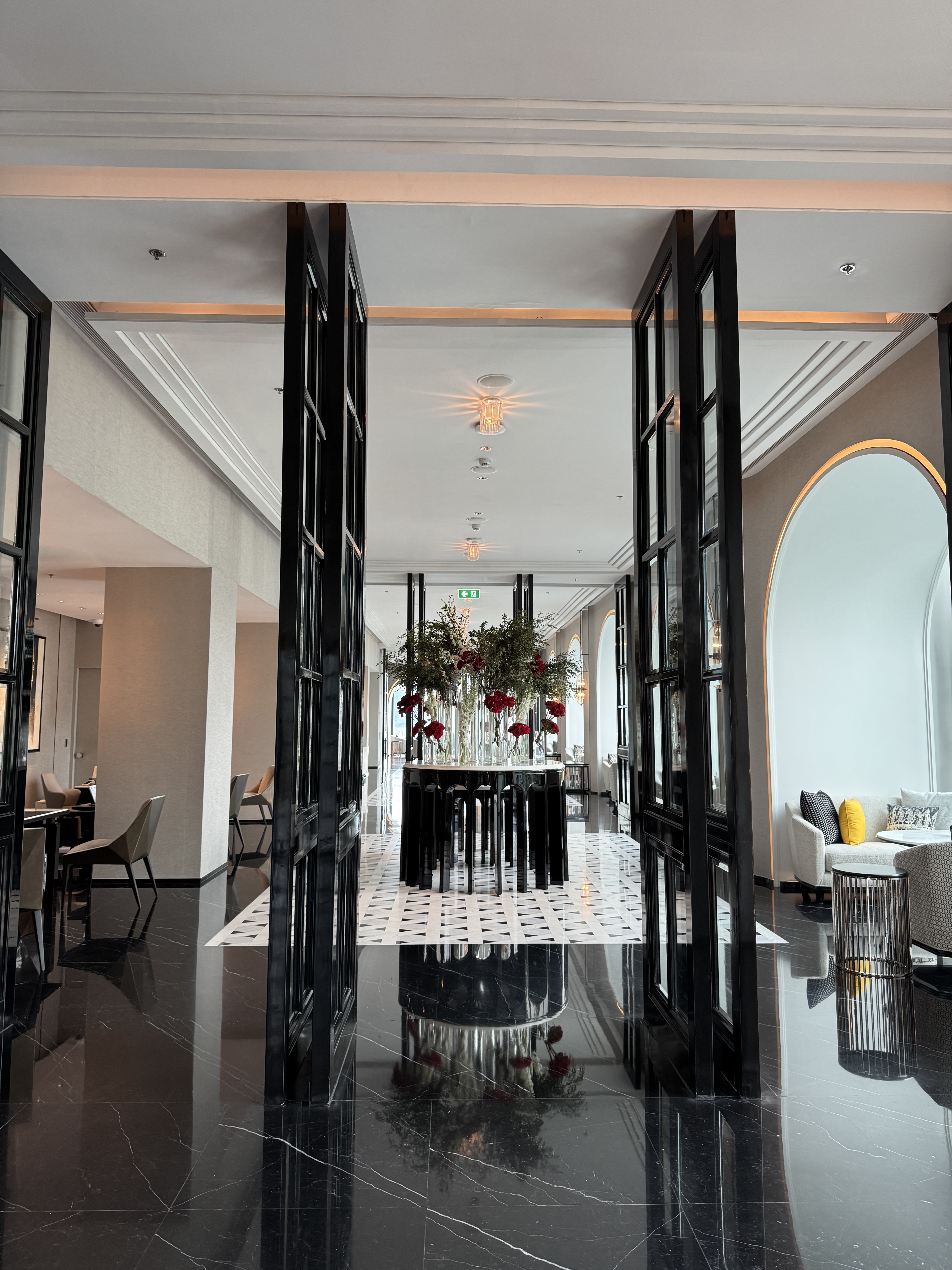 Ritz-Carlton Bangkok|˼٣ǿ