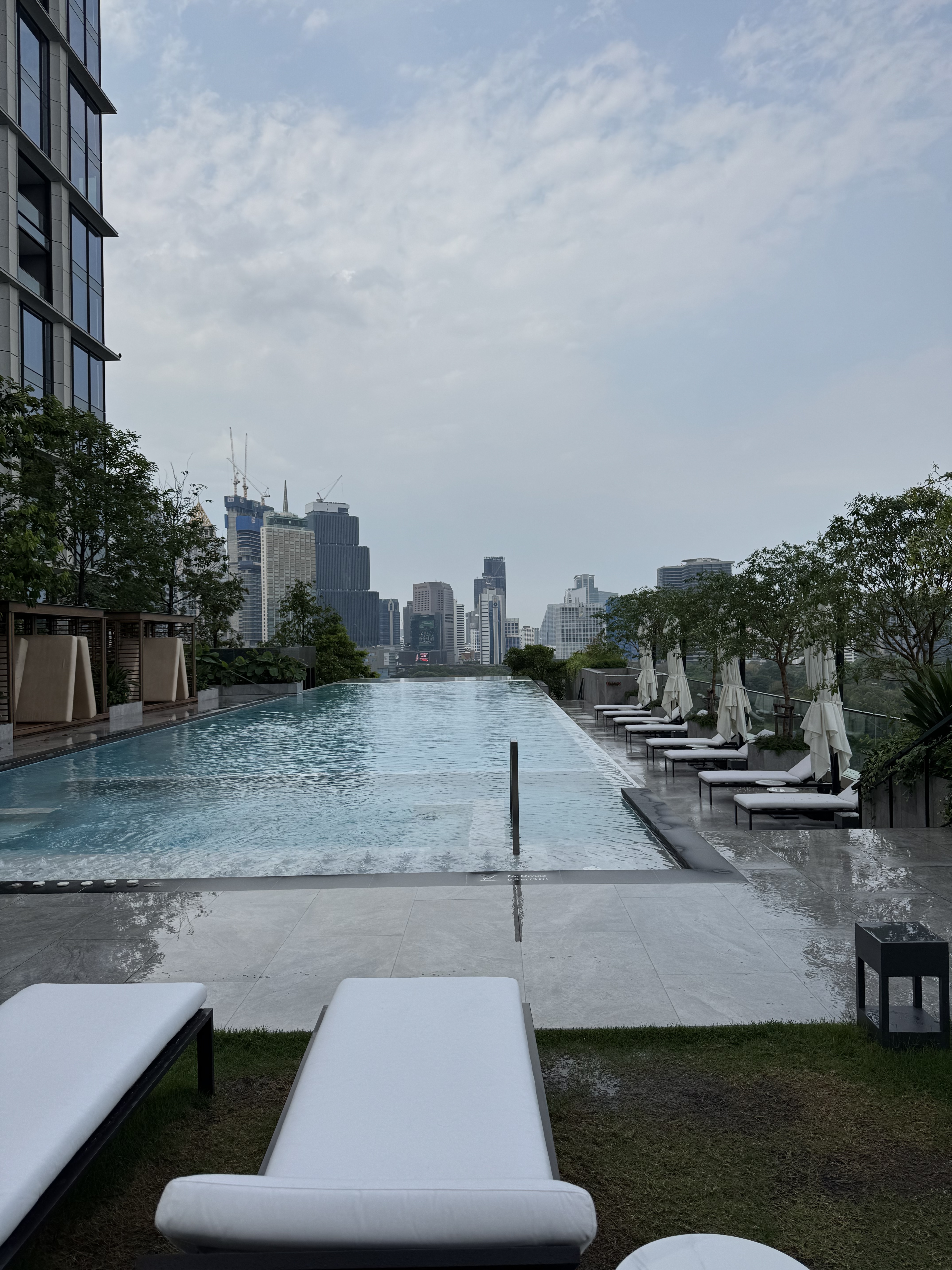 Ritz-Carlton Bangkok|˼٣ǿ