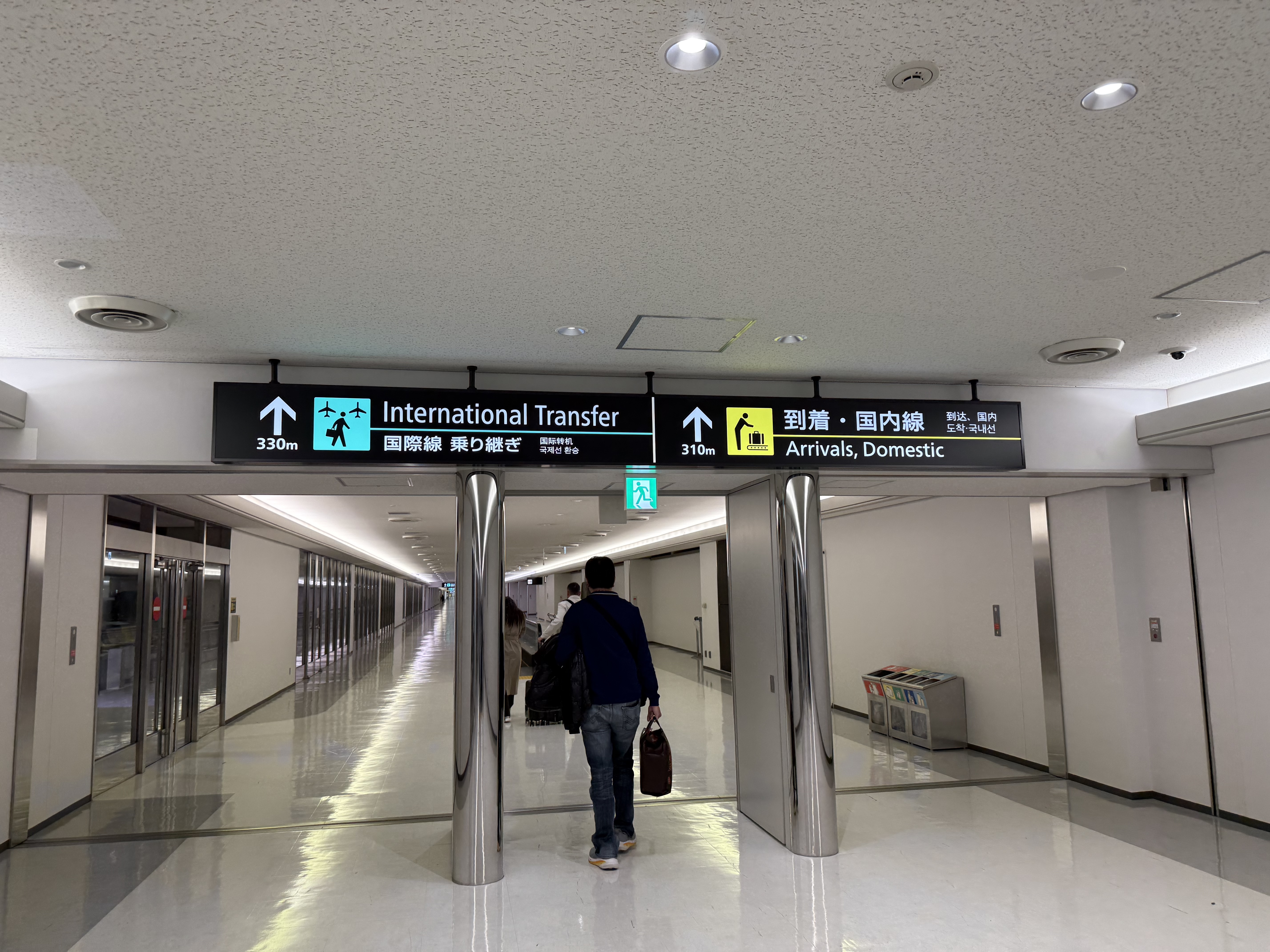 ȫȦ۵ķУ̩CX500 HKG-NRT A350-900