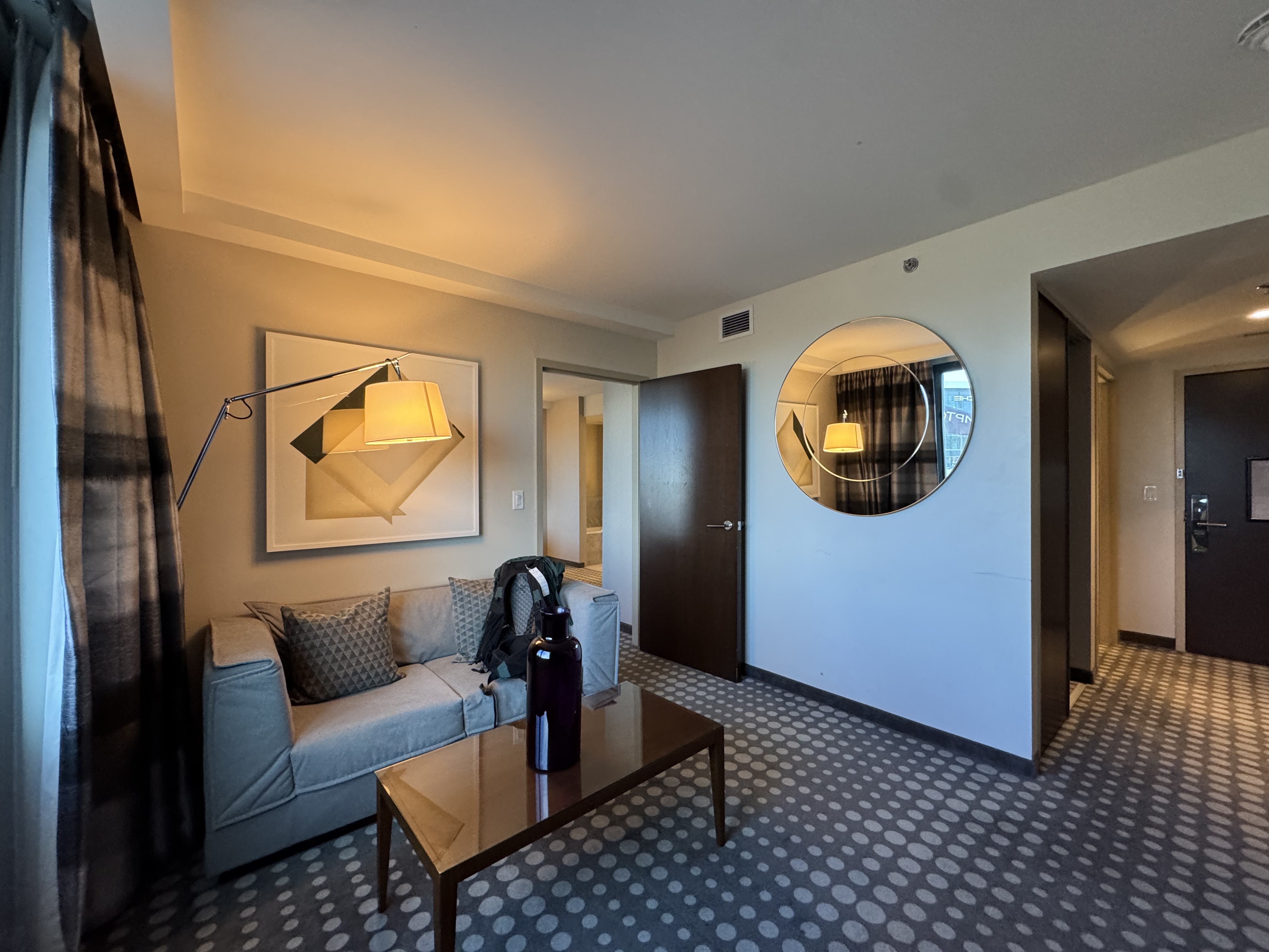 ATLն٣ǺƵ Kimpton Overland Hotel Atlanta Airport
