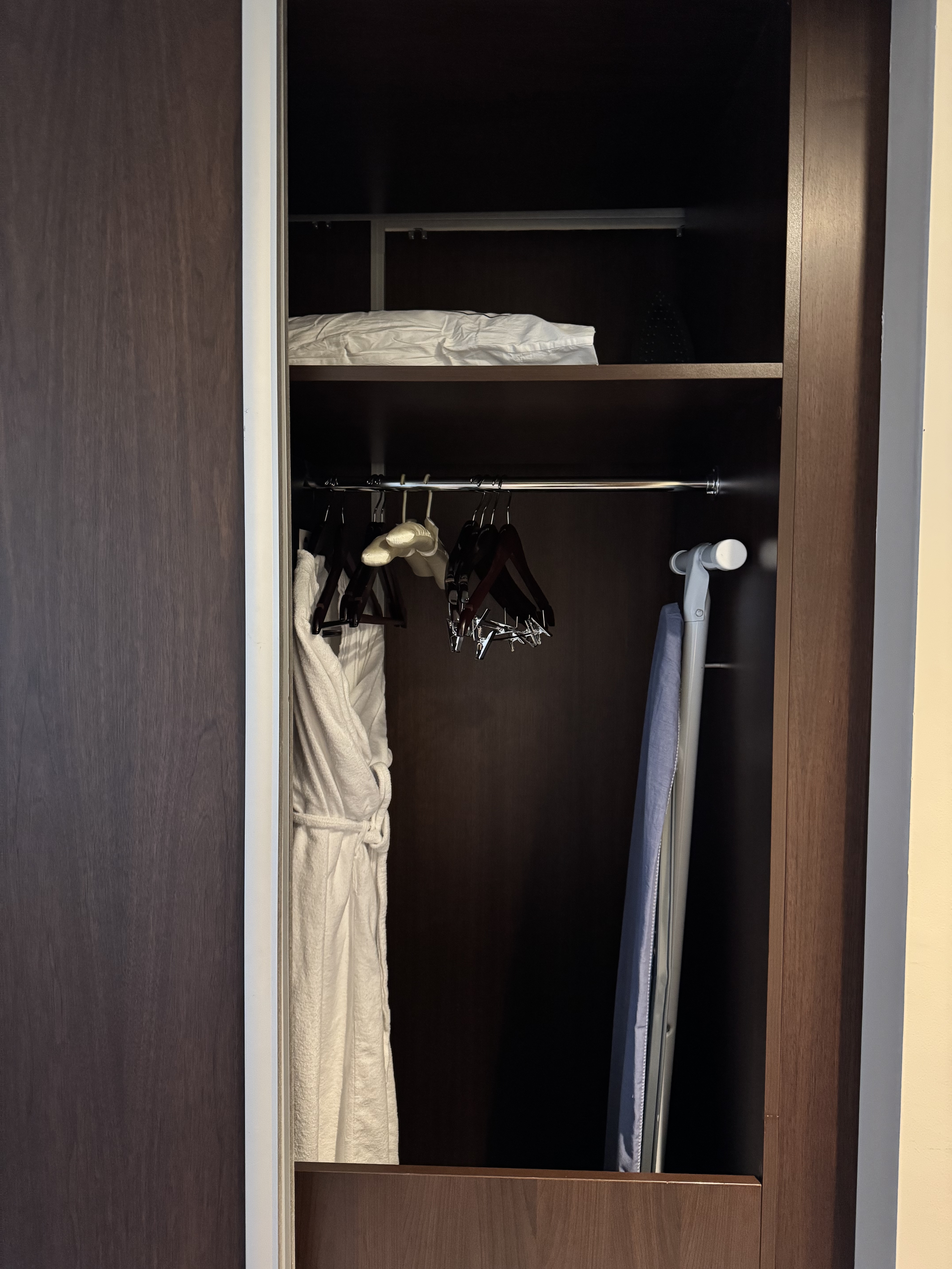 ATLն٣ǺƵ Kimpton Overland Hotel Atlanta Airport