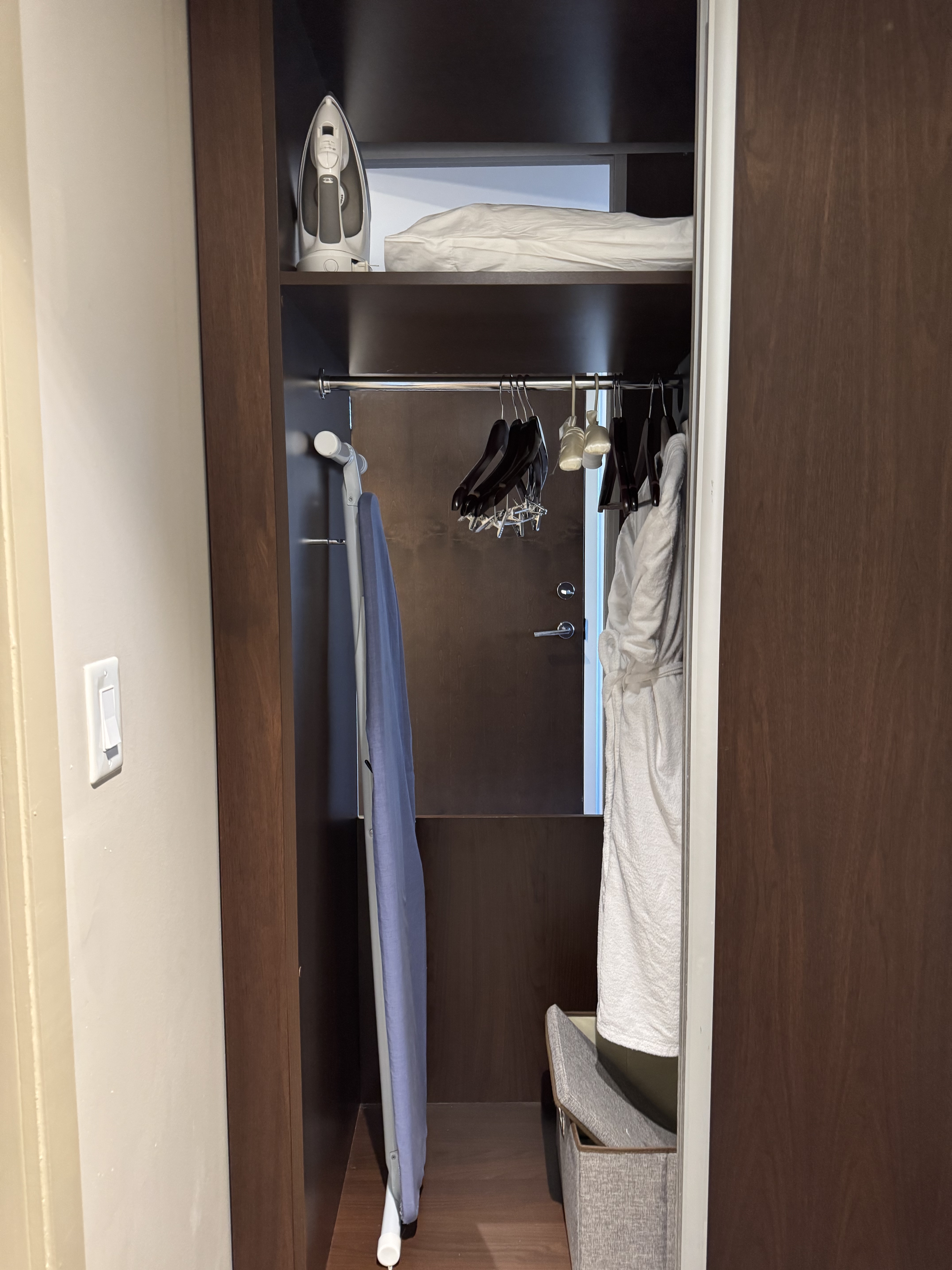 ATLն٣ǺƵ Kimpton Overland Hotel Atlanta Airport