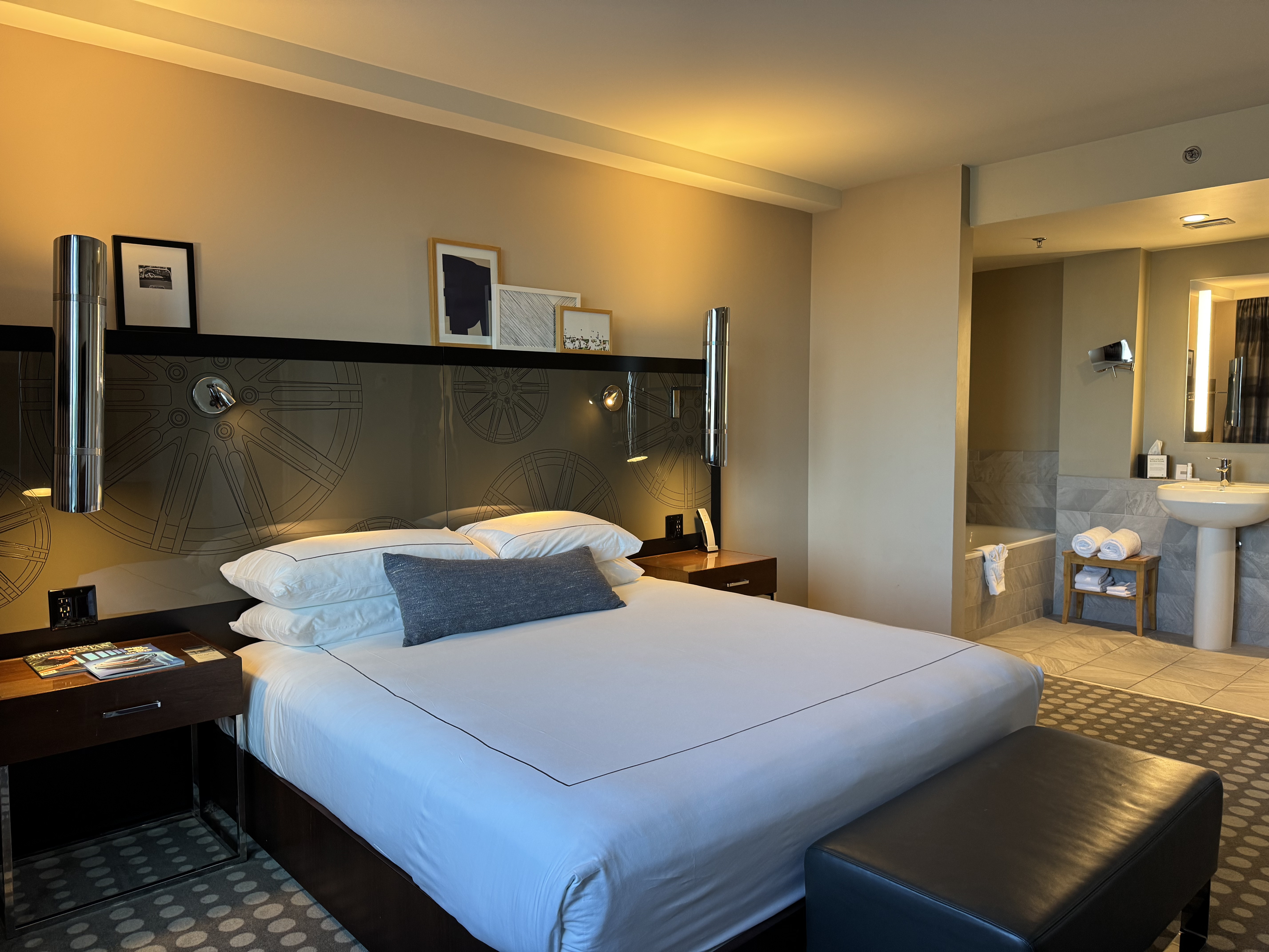 ATLն٣ǺƵ Kimpton Overland Hotel Atlanta Airport